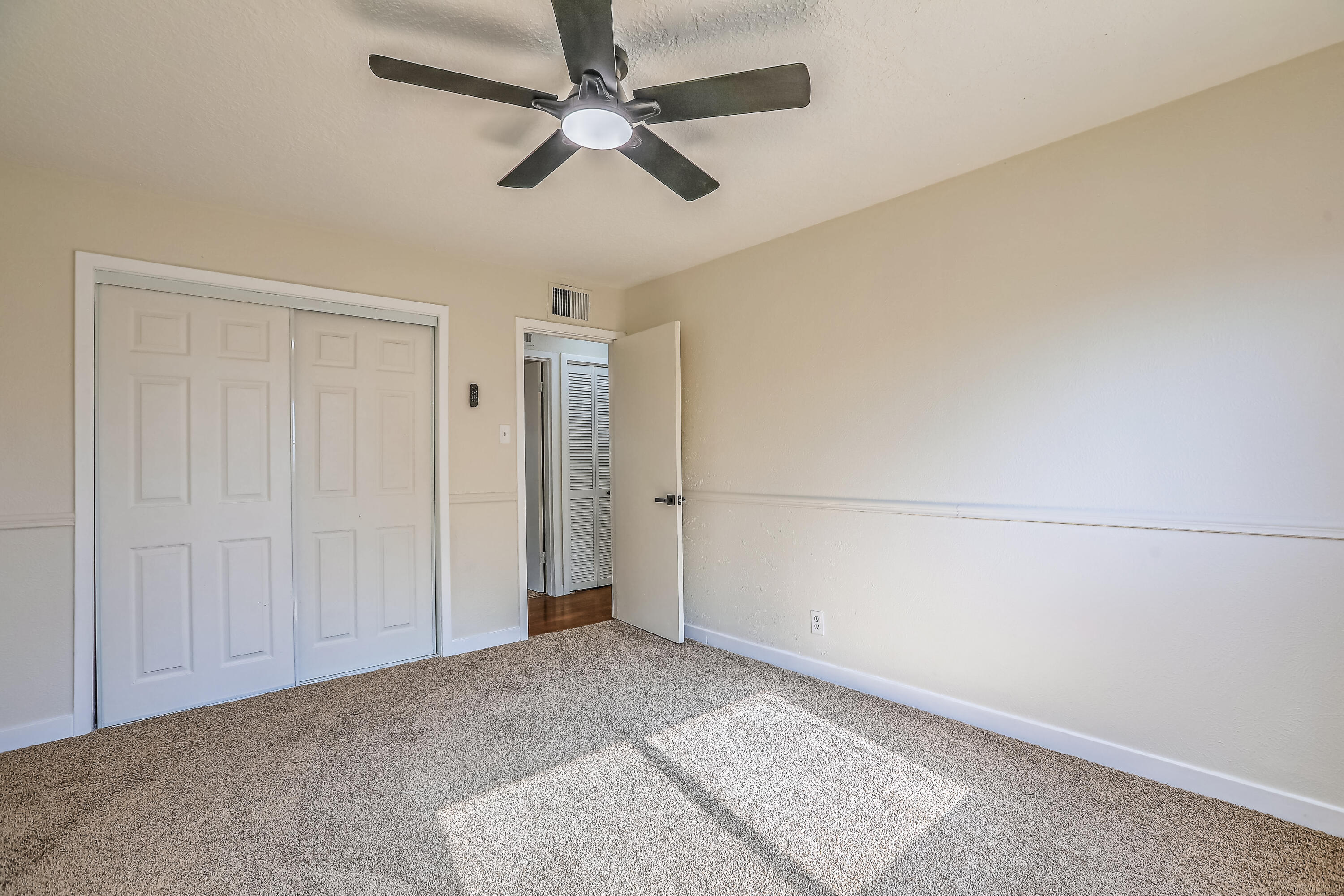 3710 JEANNE Court NE