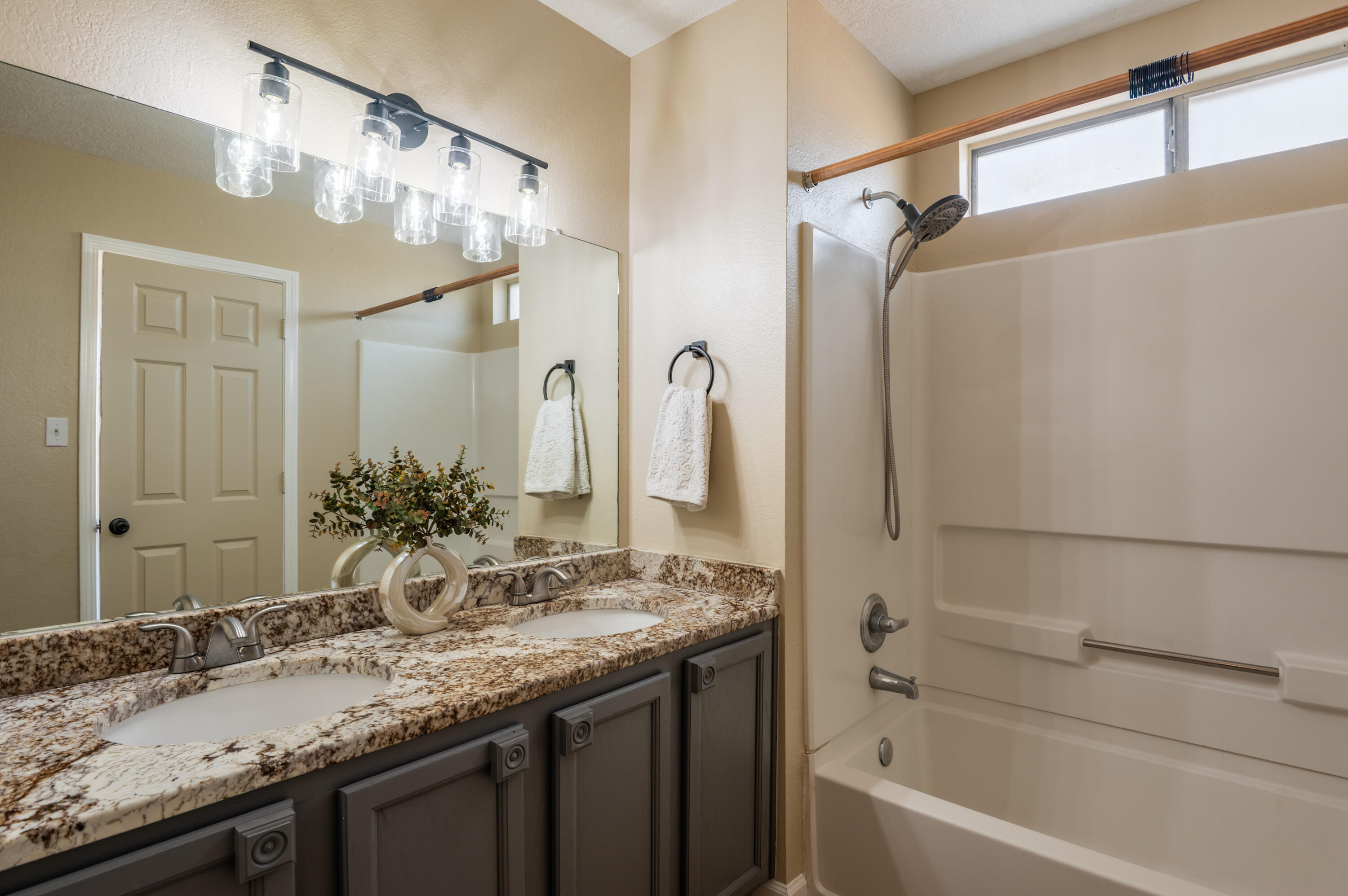 3541 ELDER MEADOWS Drive NE