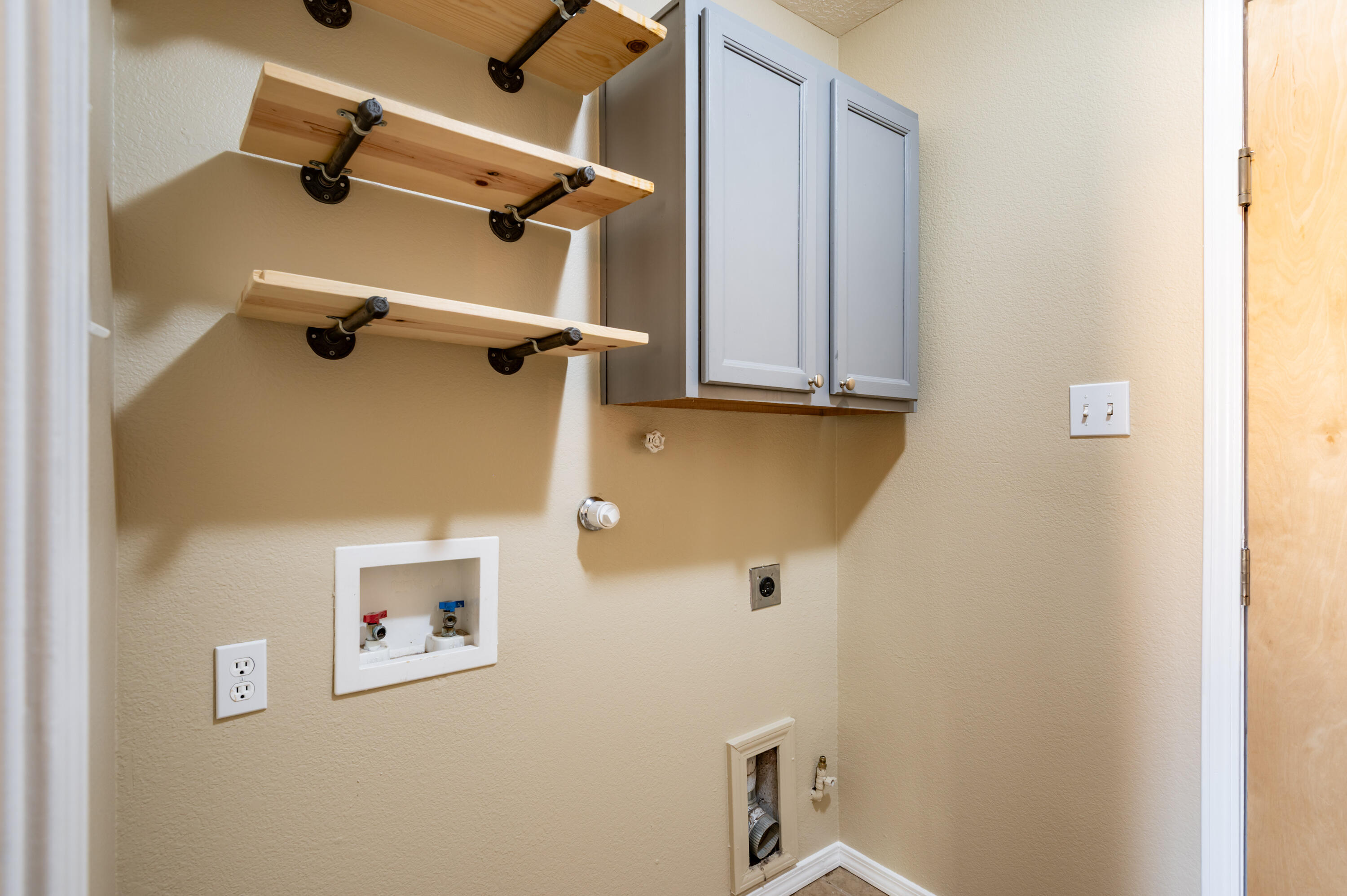 3541 ELDER MEADOWS Drive NE