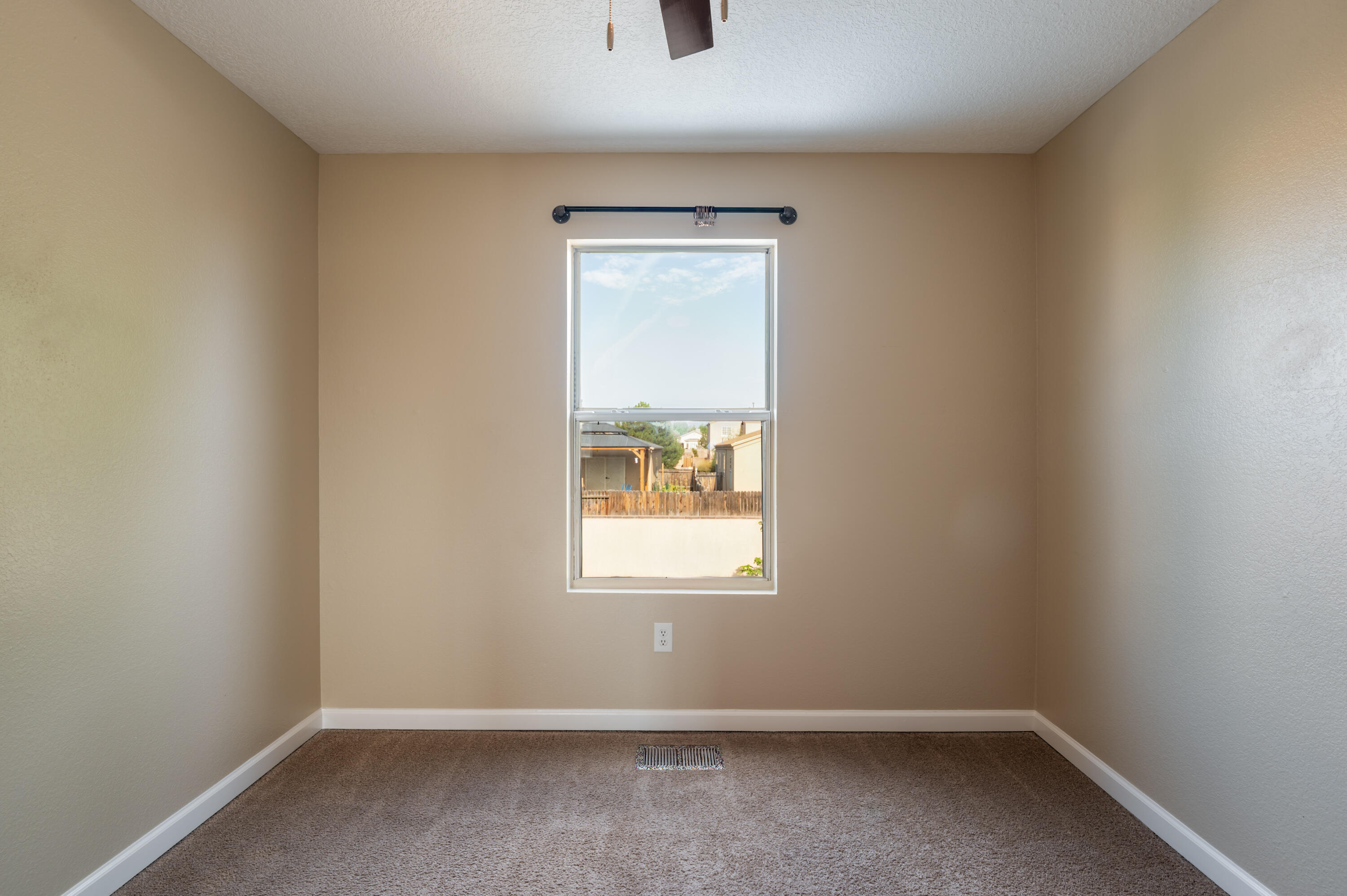 3541 ELDER MEADOWS Drive NE