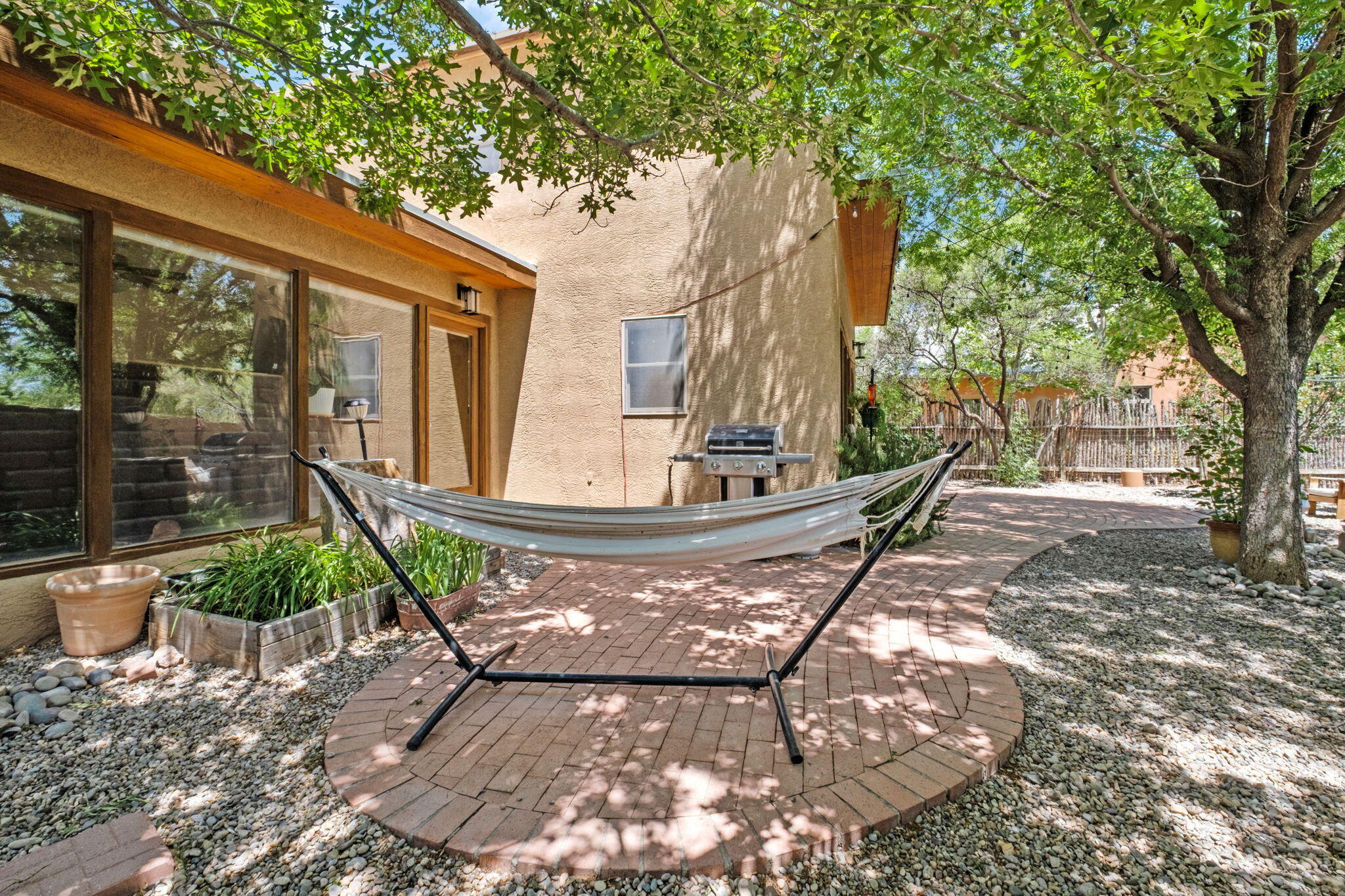 1904 TIERRA VIDA Place NW