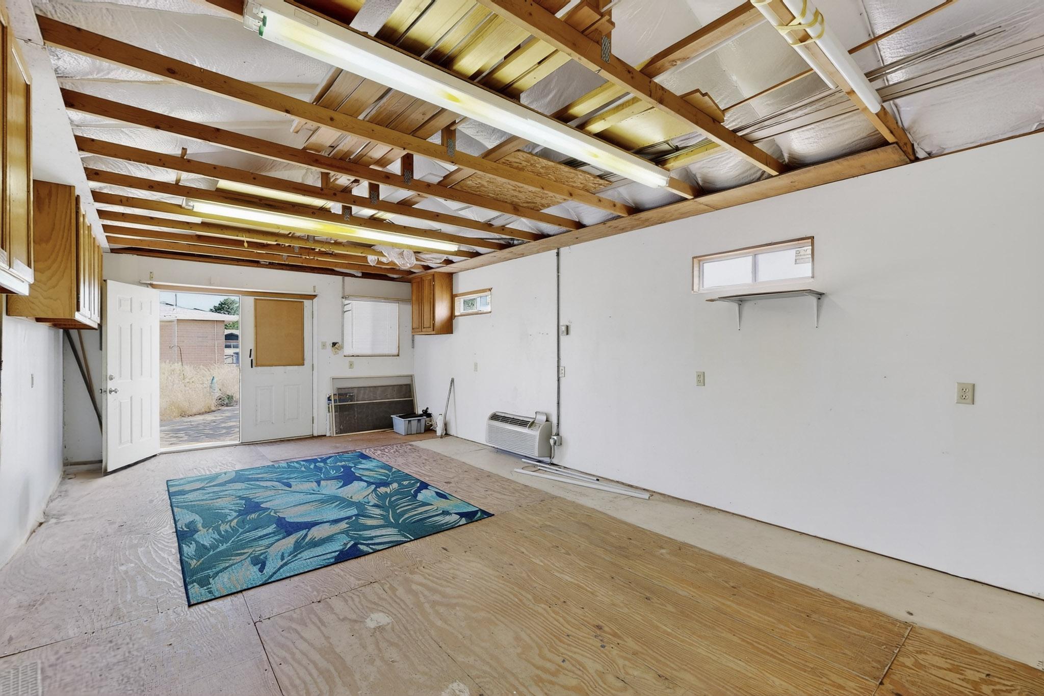 7413 ARVADA Avenue NE