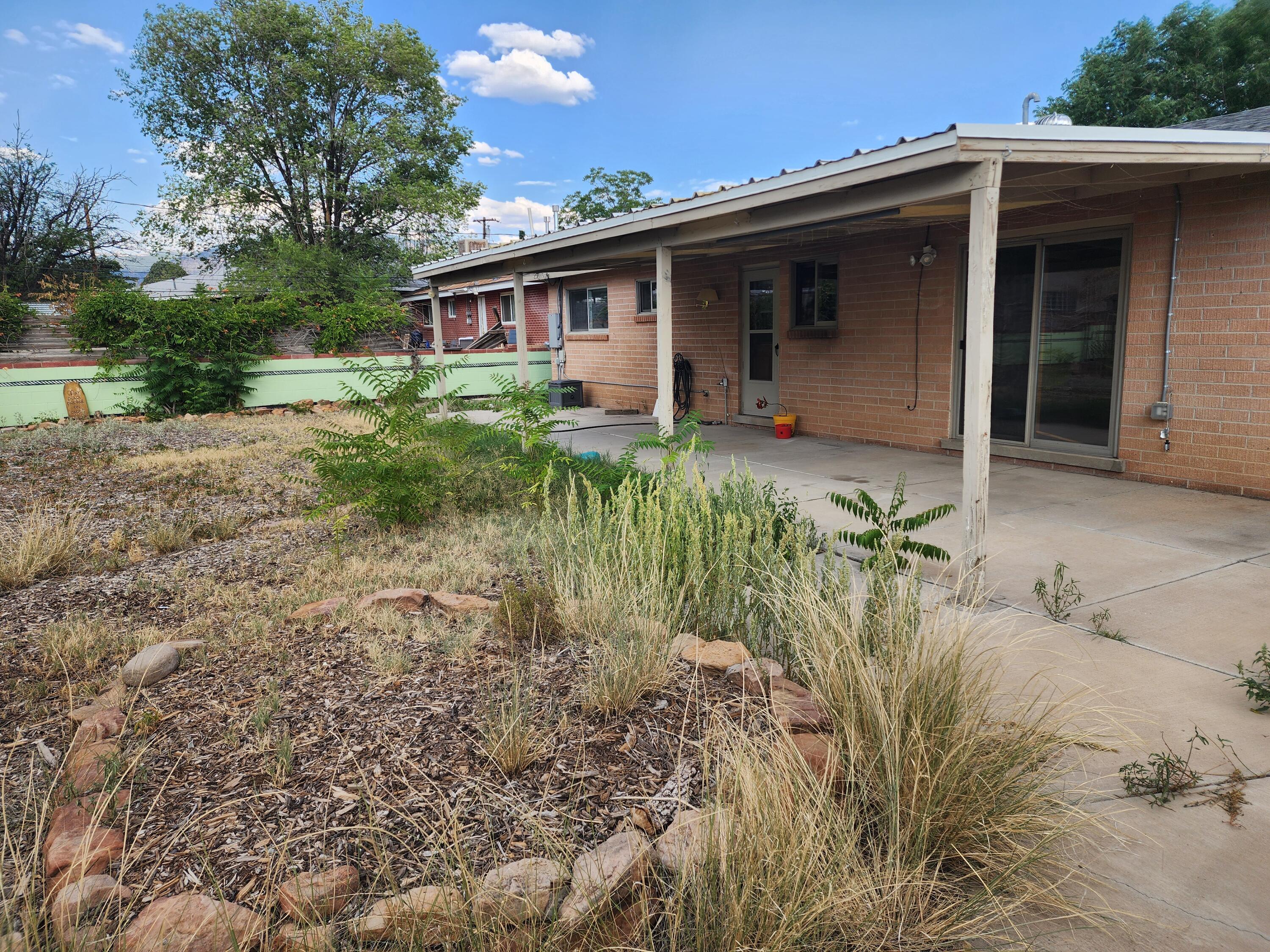 7413 ARVADA Avenue NE