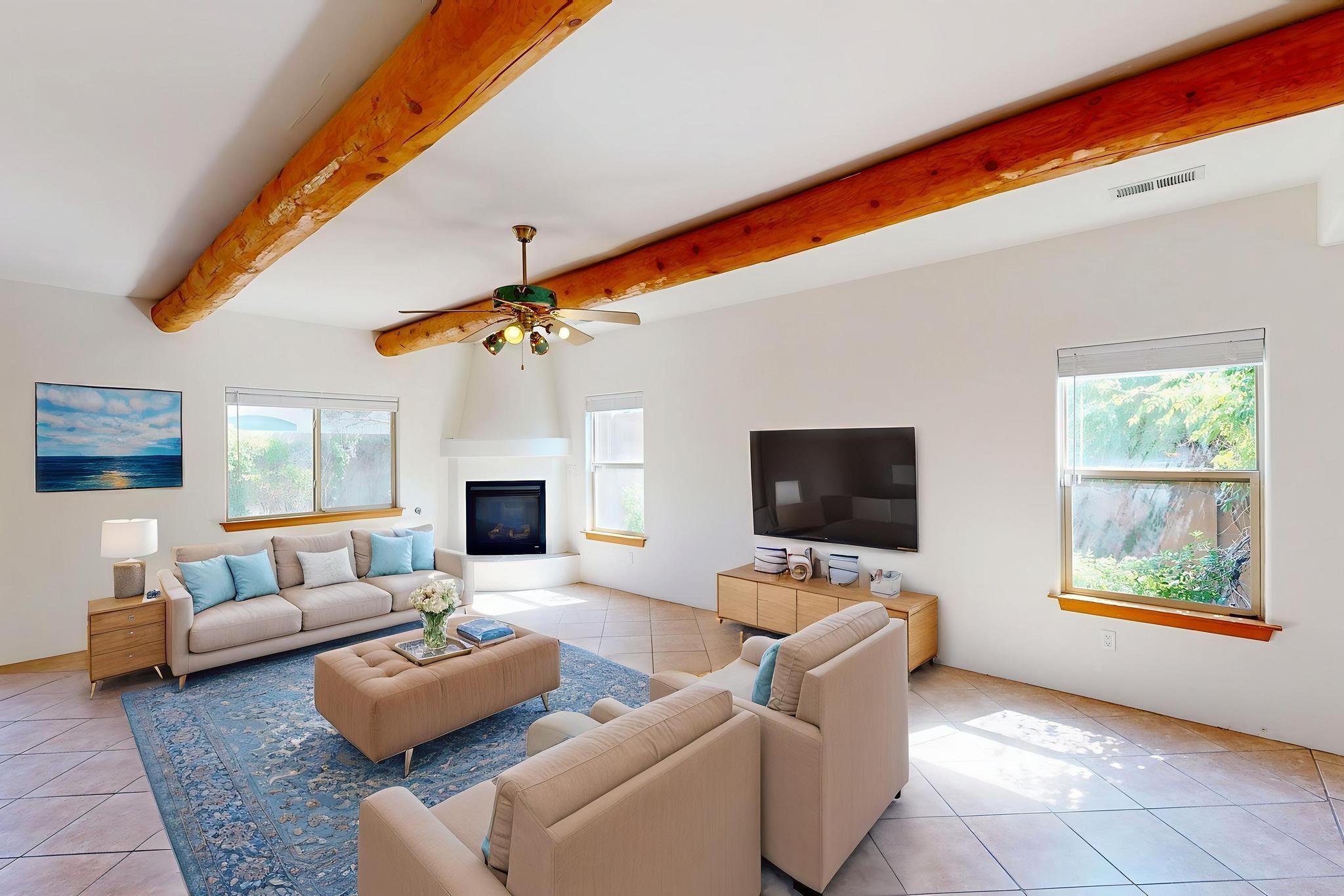 7335 Dancing Eagle Avenue NE