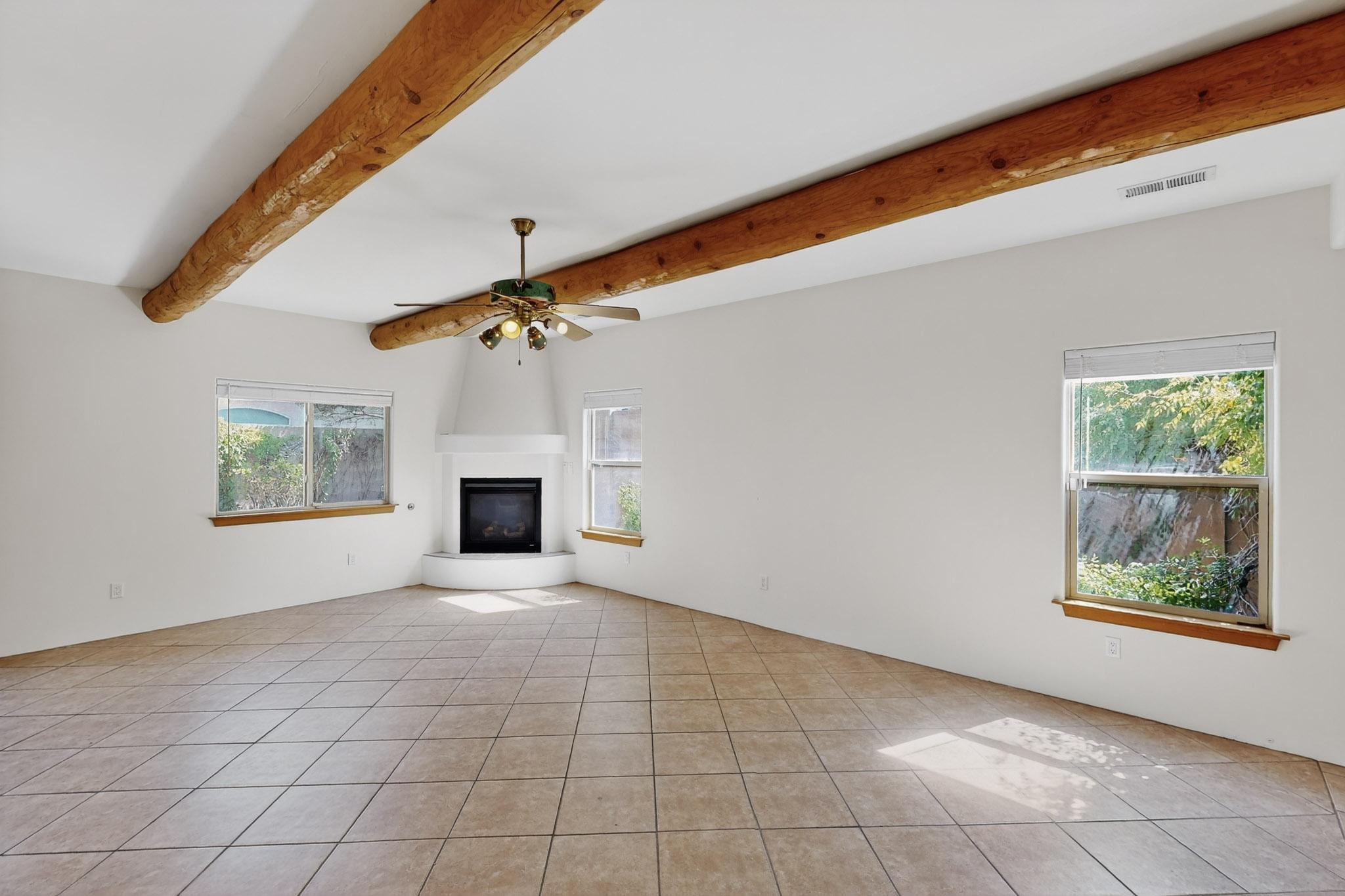 7335 Dancing Eagle Avenue NE