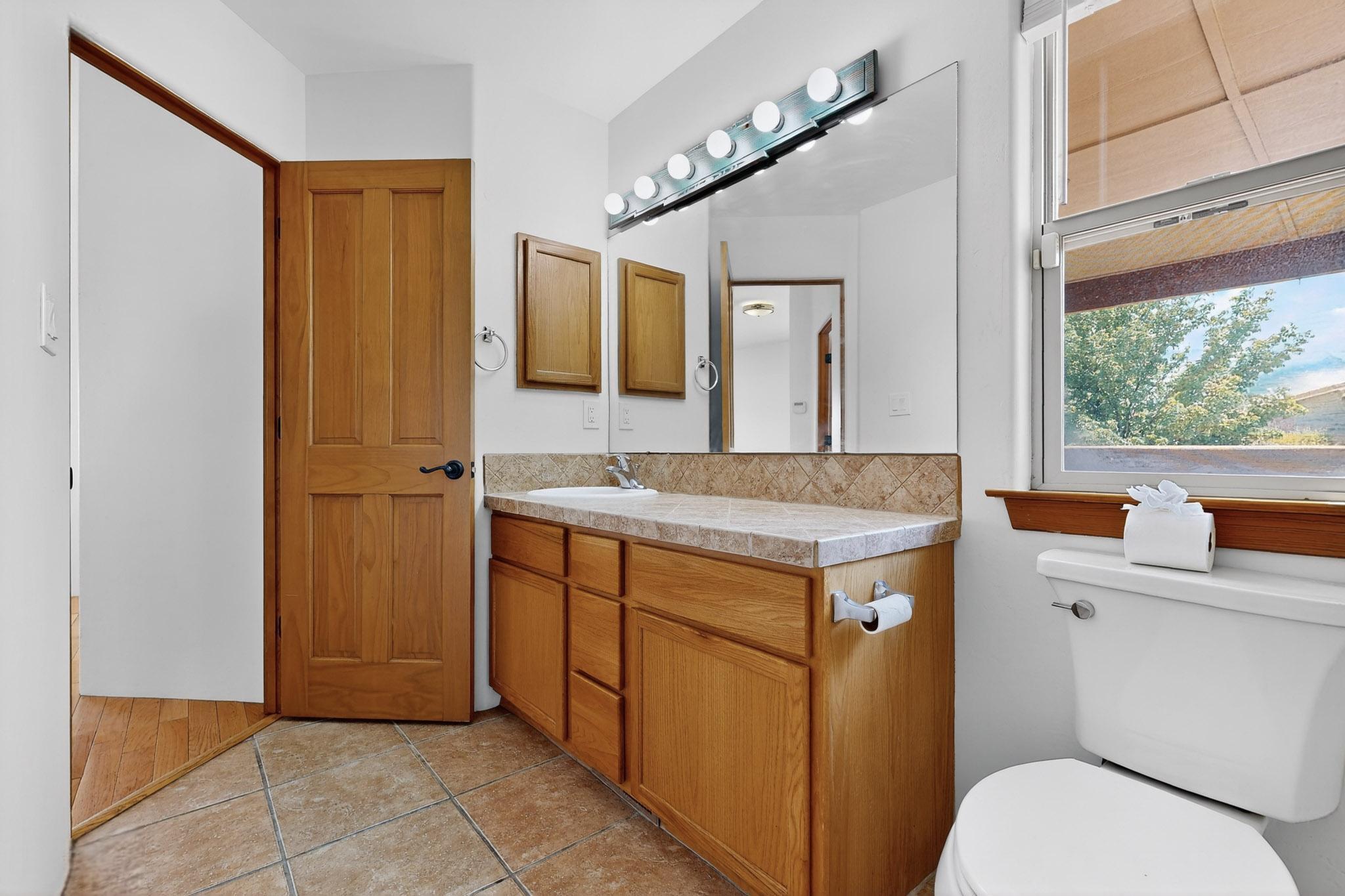 7335 Dancing Eagle Avenue NE