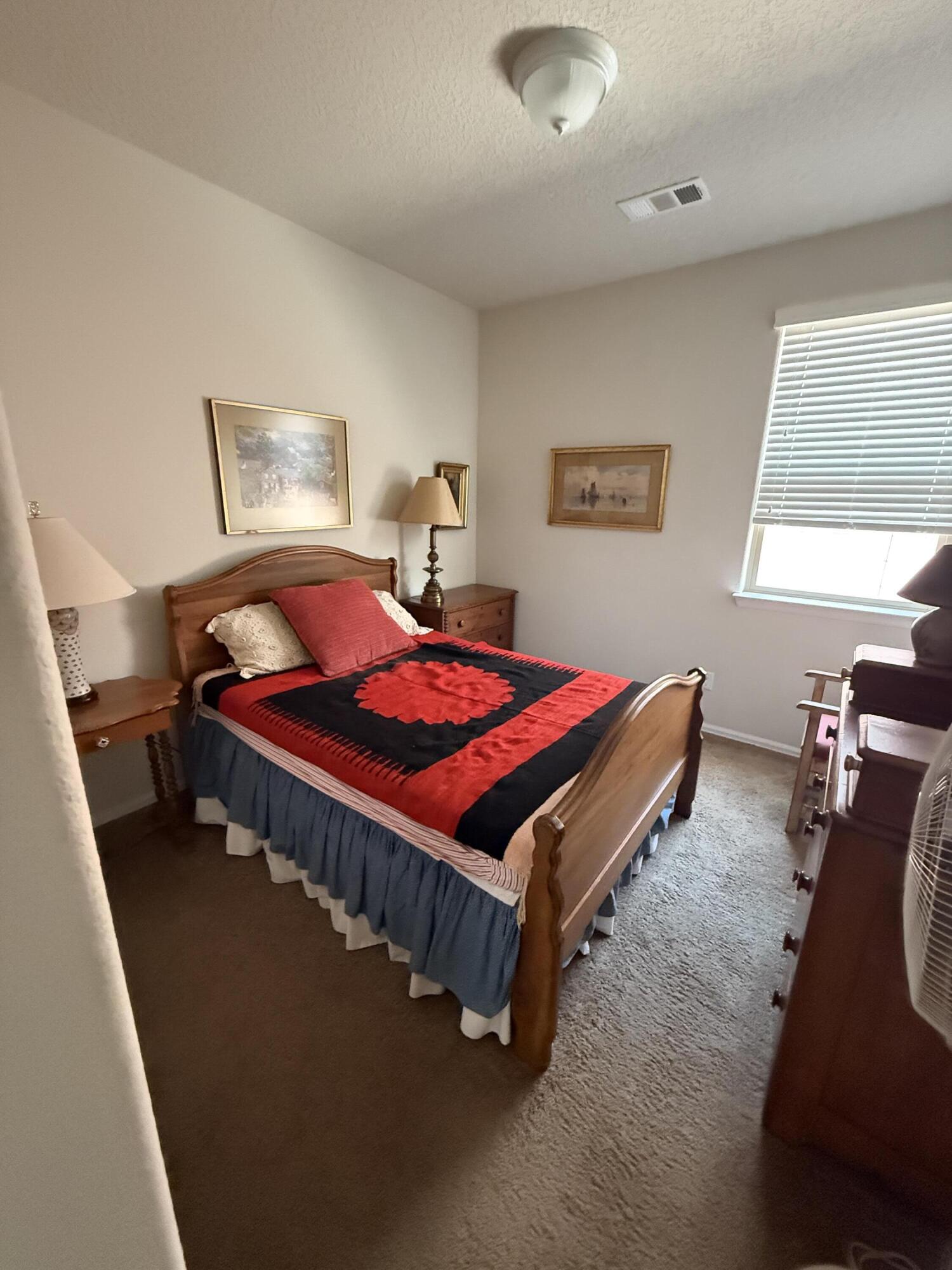 228 LOMA LINDA Loop NE