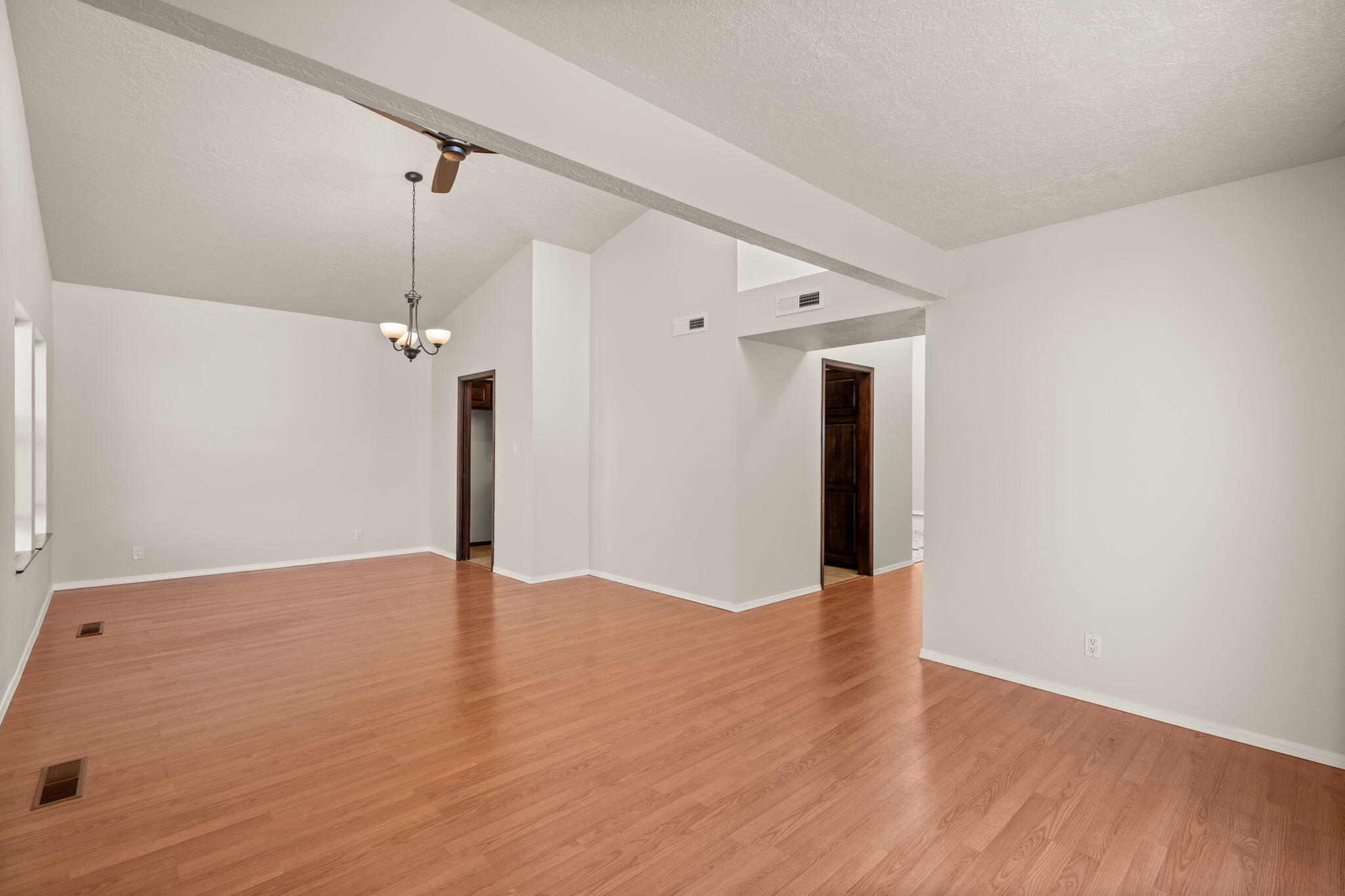 3108 DALLAS Street NE