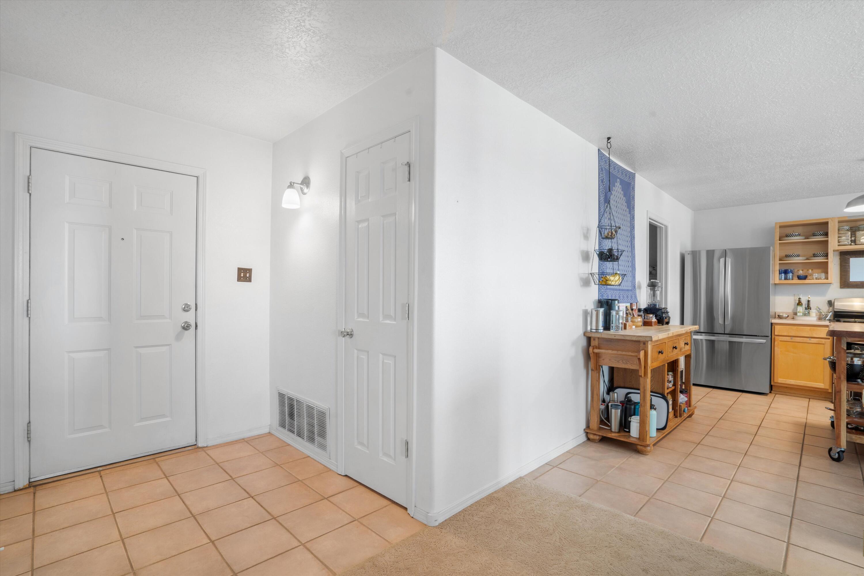 5208 SOLE GRANDE Road NW