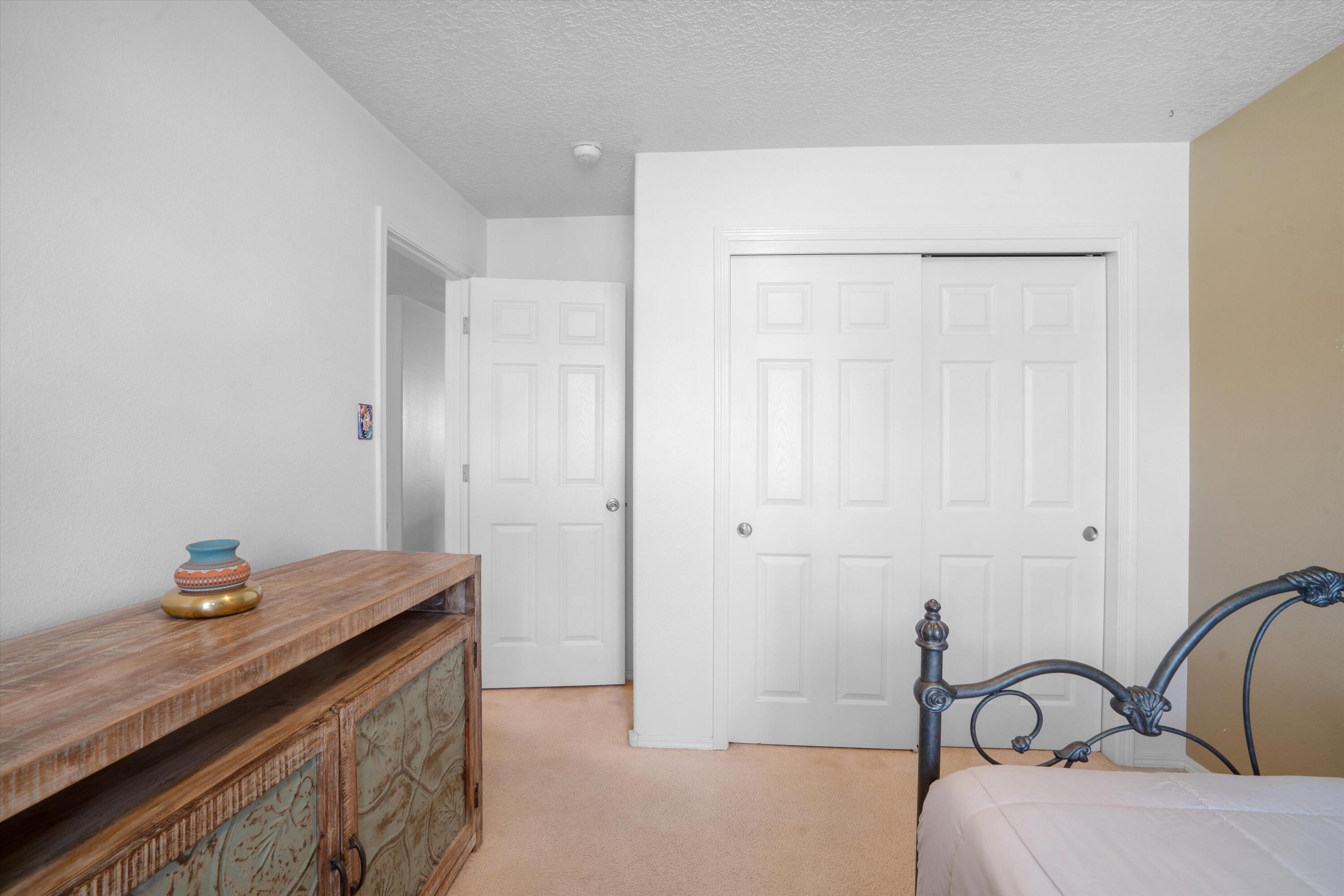 5208 SOLE GRANDE Road NW