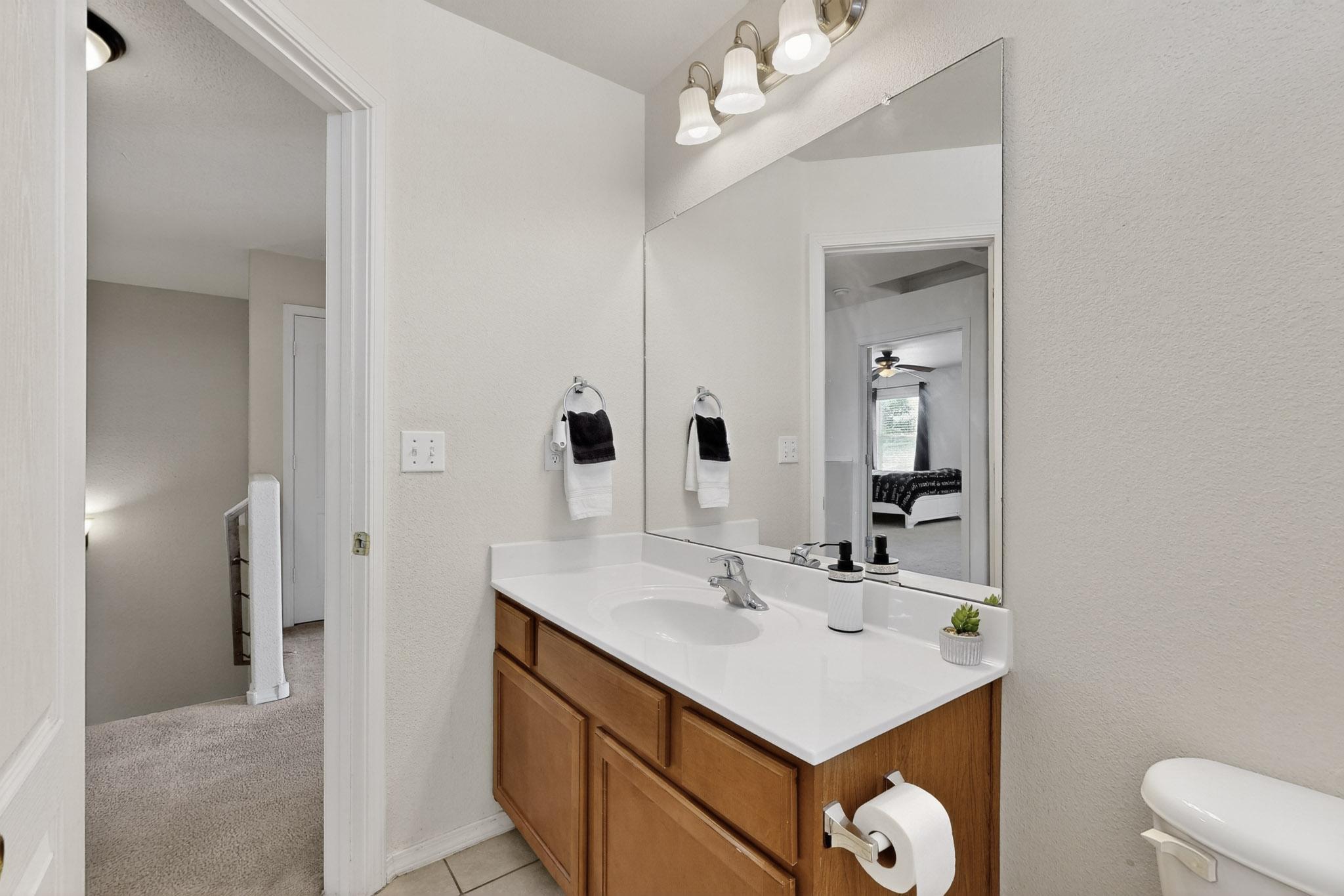 409 PLAYFUL MEADOWS Drive NE