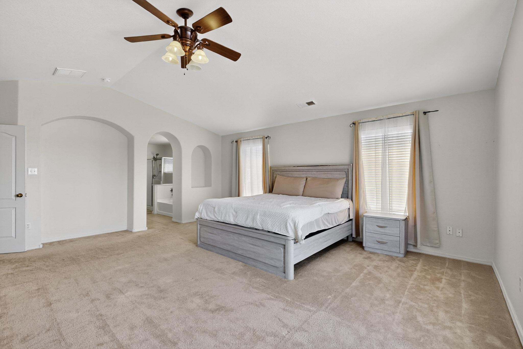 409 PLAYFUL MEADOWS Drive NE