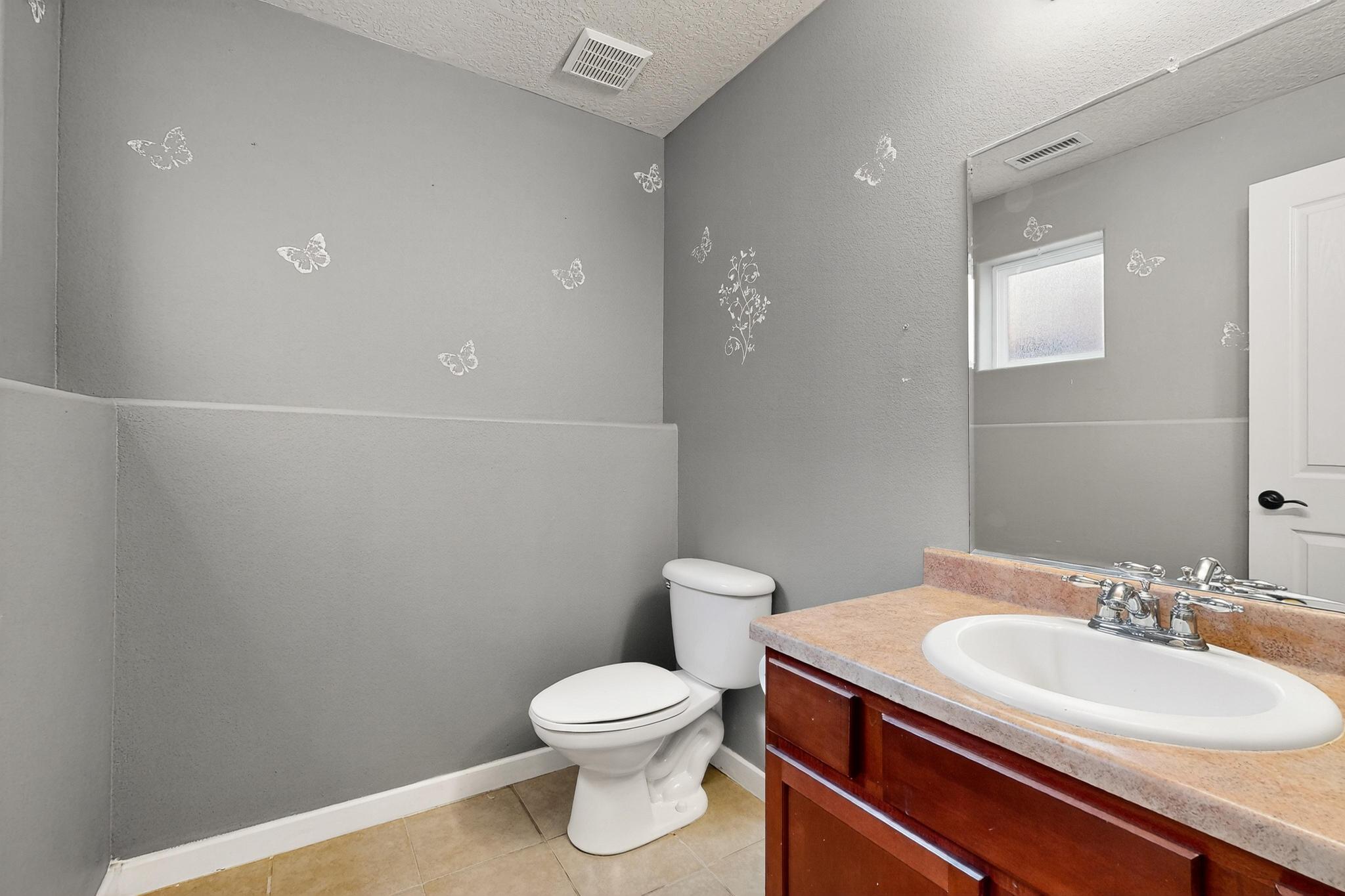 2023 DILLON Drive NE