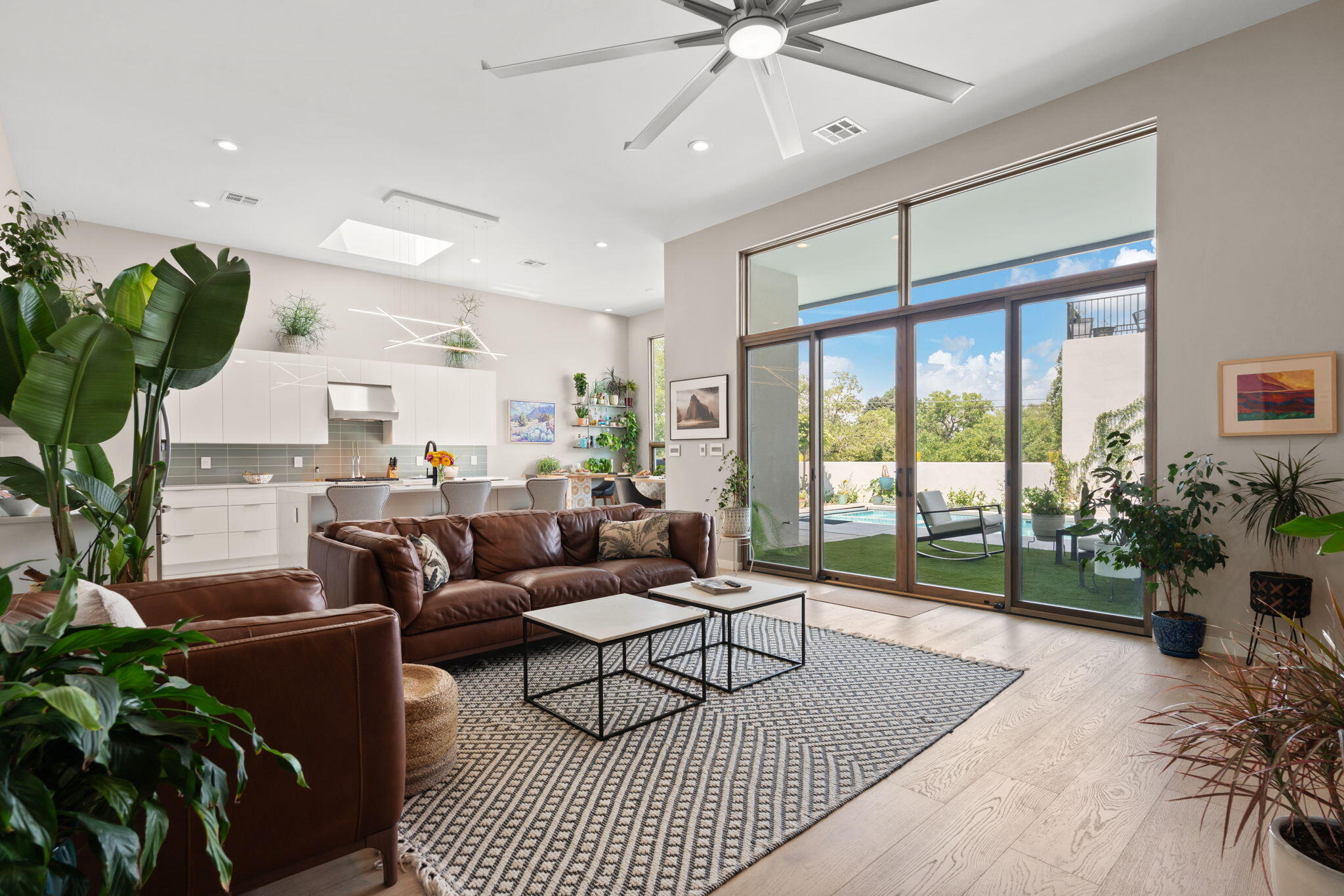 1100 RIDGECREST Drive SE