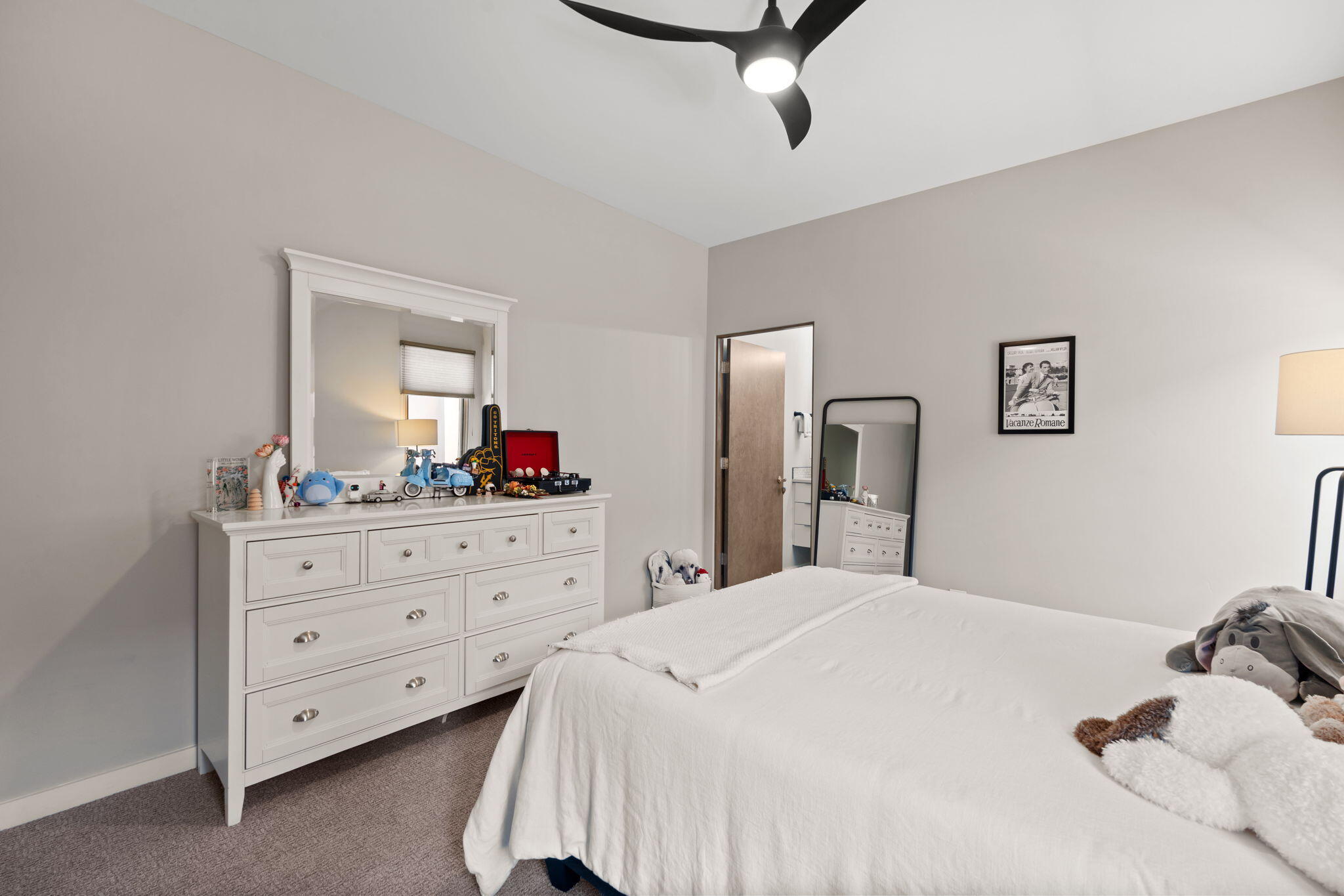 1100 RIDGECREST Drive SE