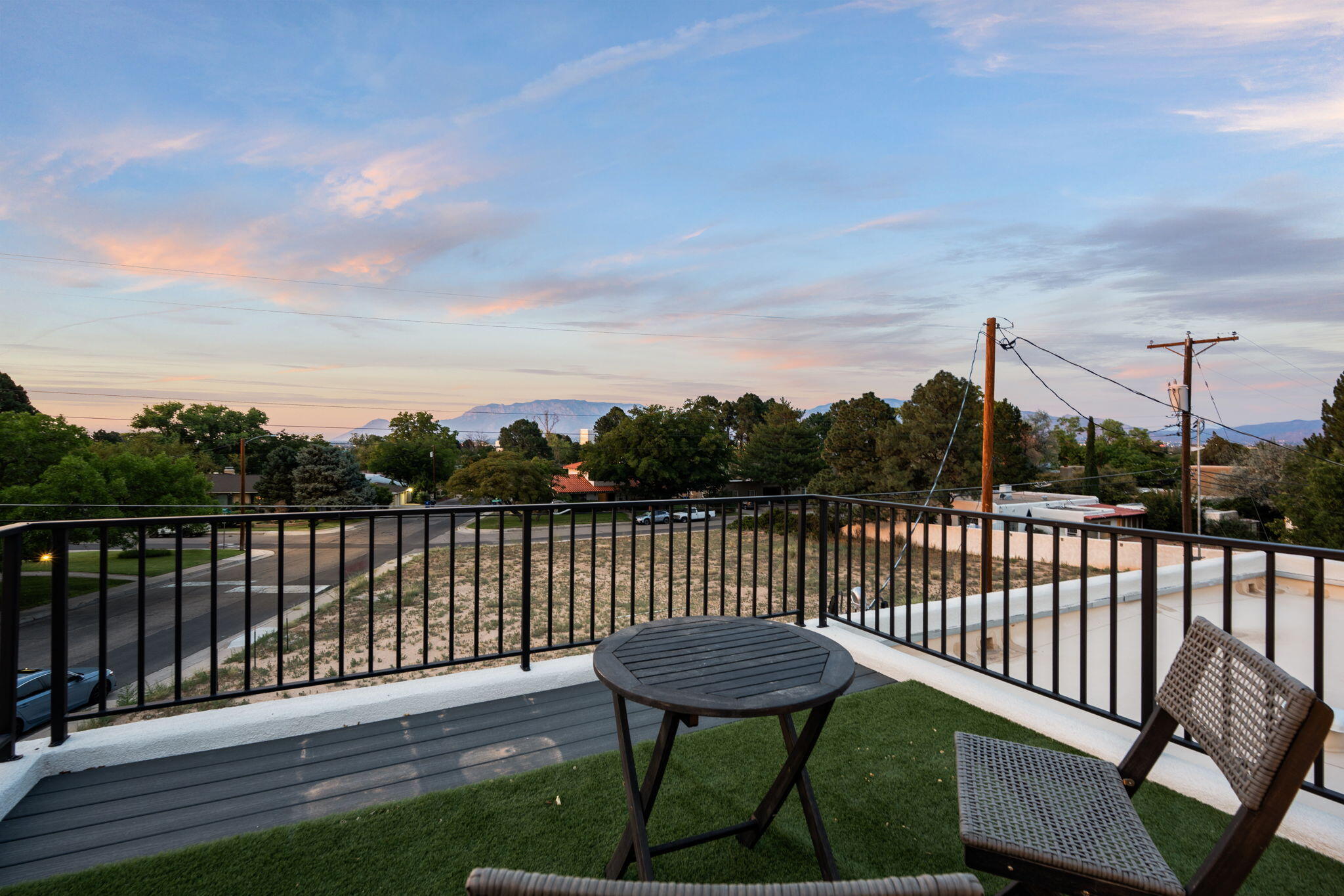 1100 RIDGECREST Drive SE