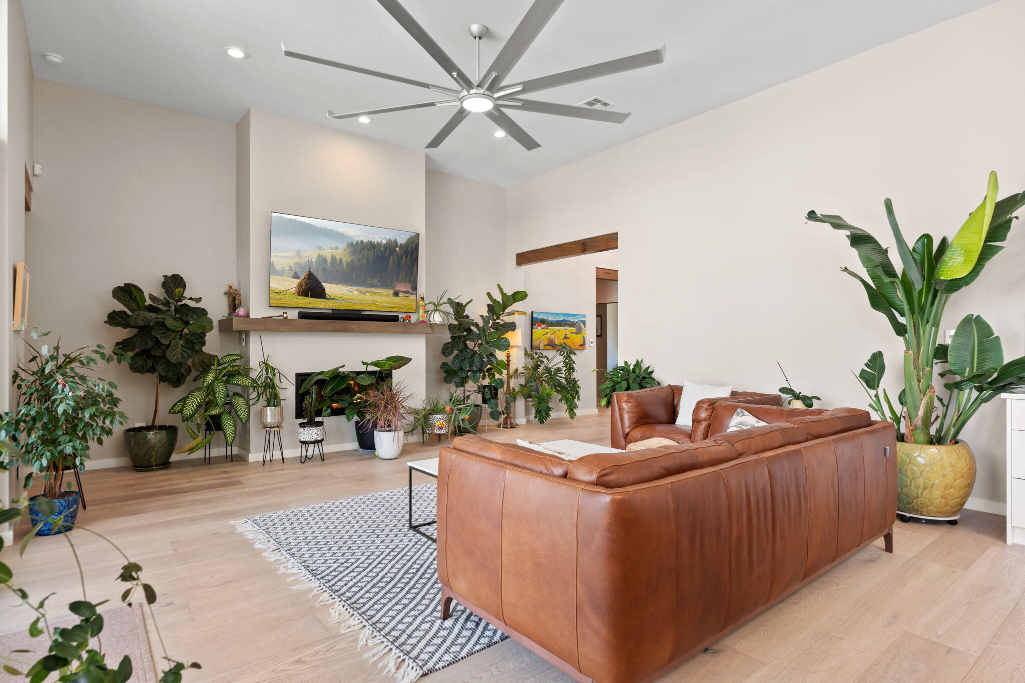 1100 RIDGECREST Drive SE