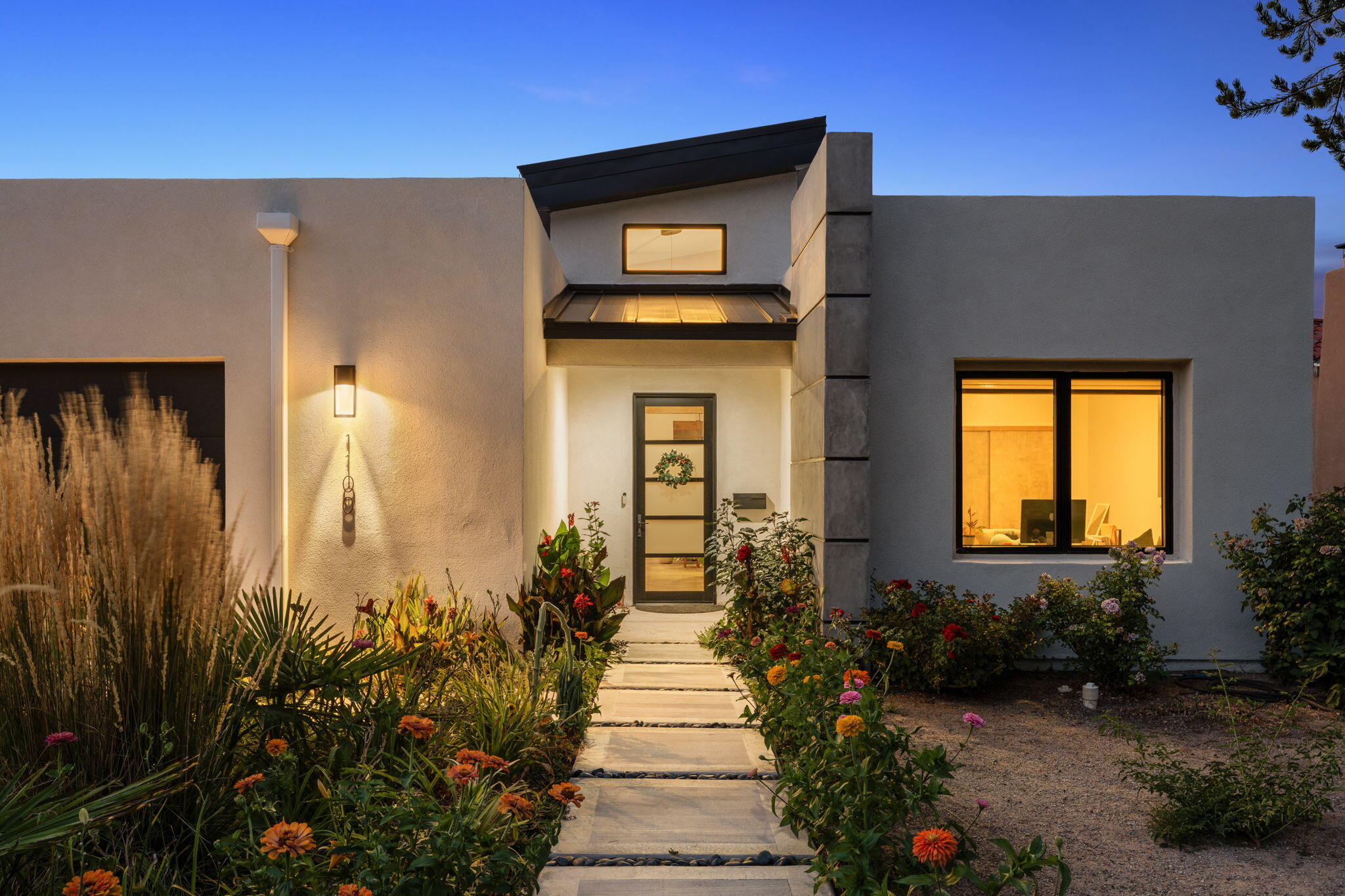 1100 RIDGECREST Drive SE