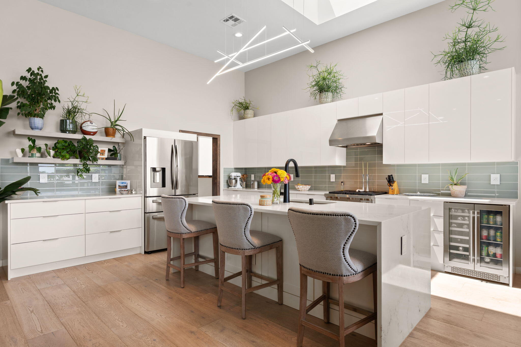 1100 RIDGECREST Drive SE