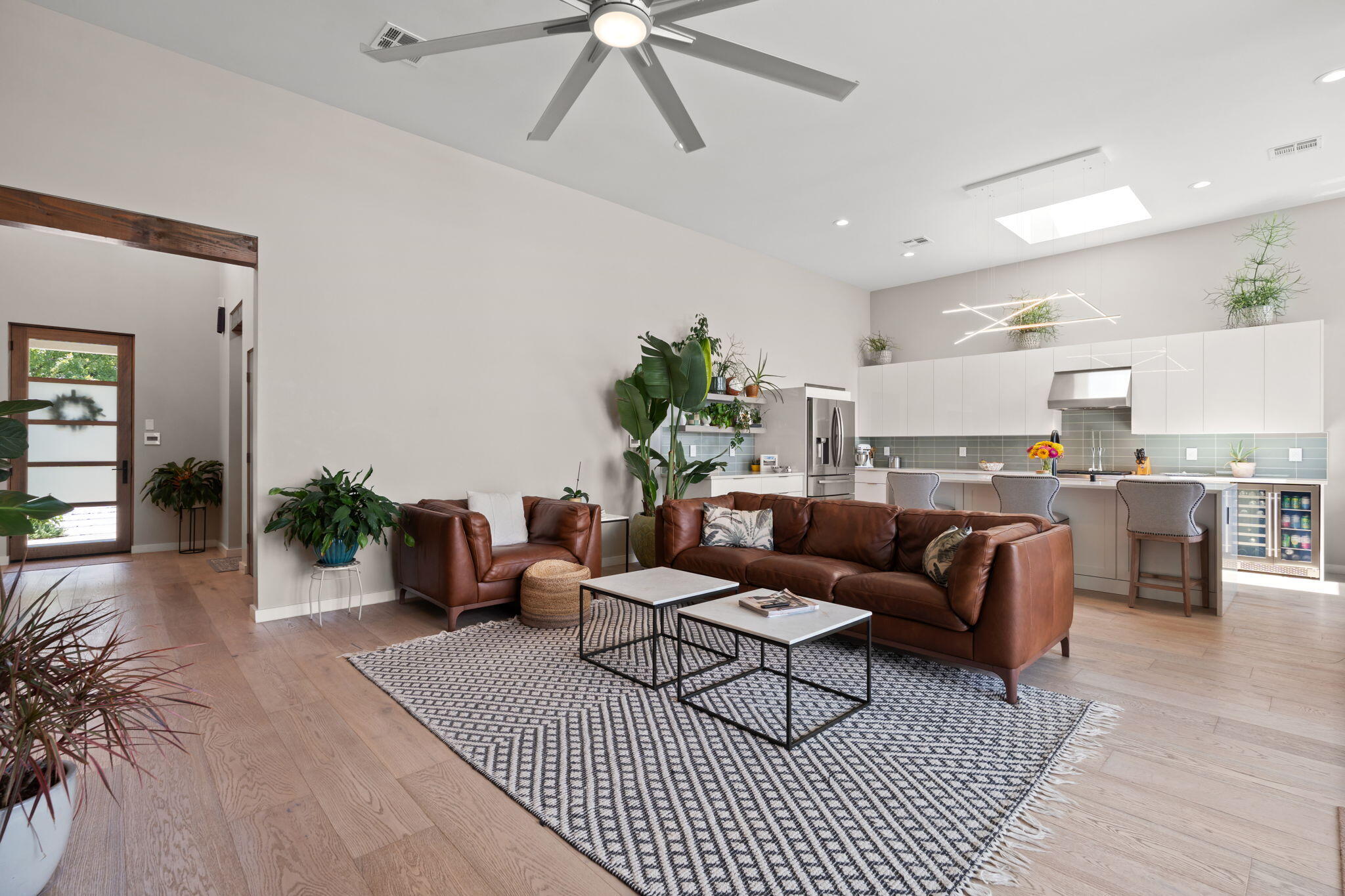 1100 RIDGECREST Drive SE