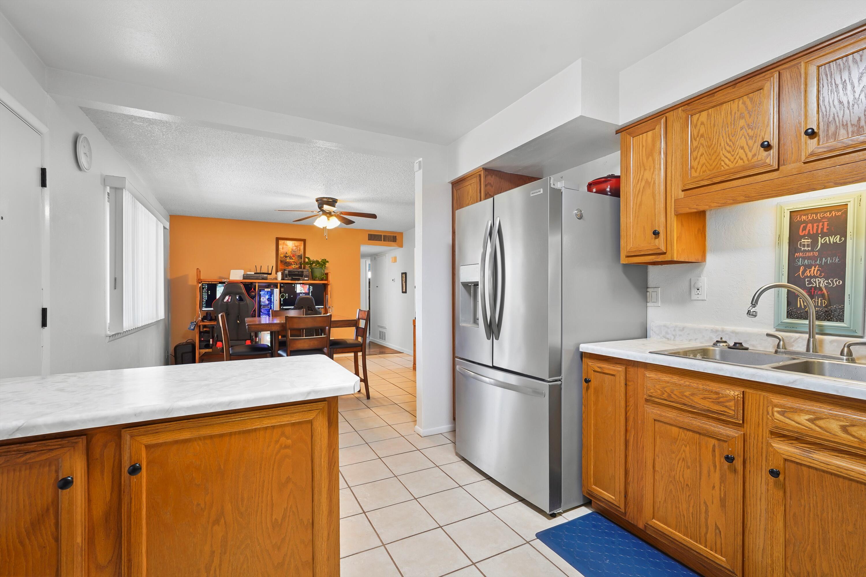 1209 HUPMOBILE Drive NE