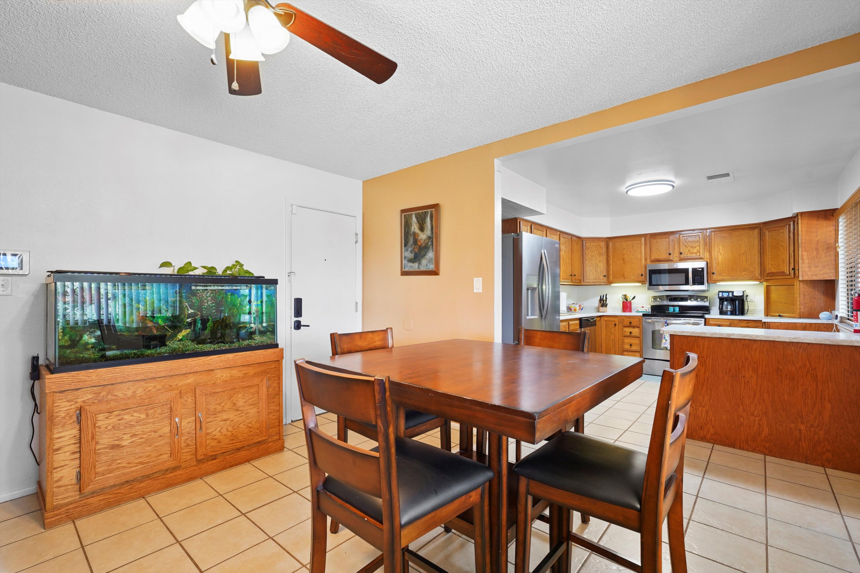 1209 HUPMOBILE Drive NE