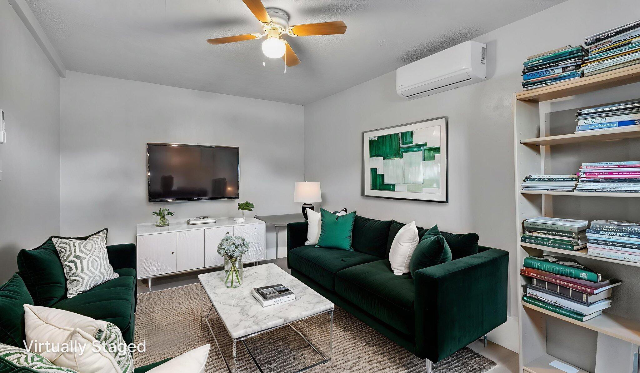 10005 LOS ARBOLES Avenue NE