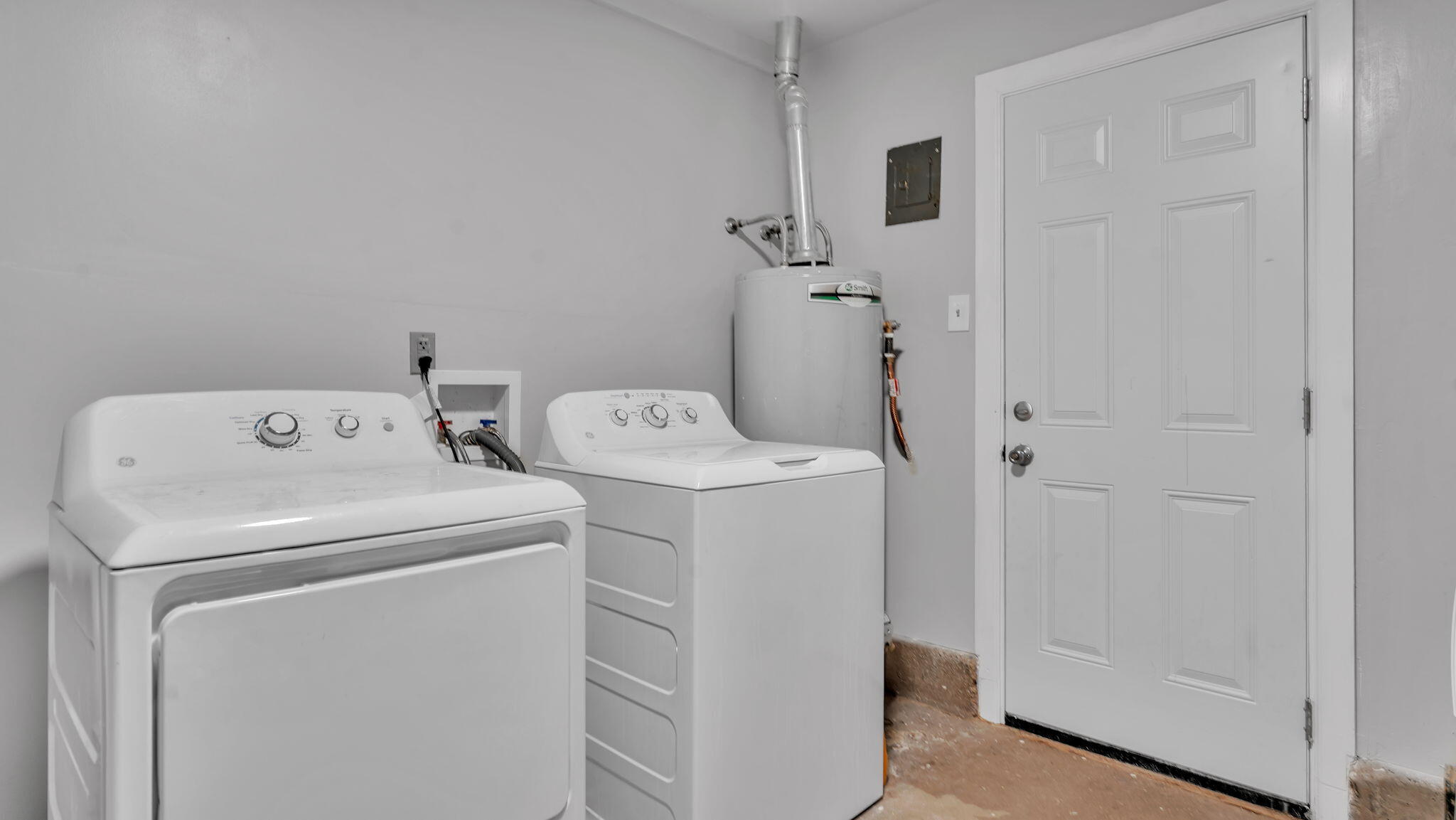 10005 LOS ARBOLES Avenue NE