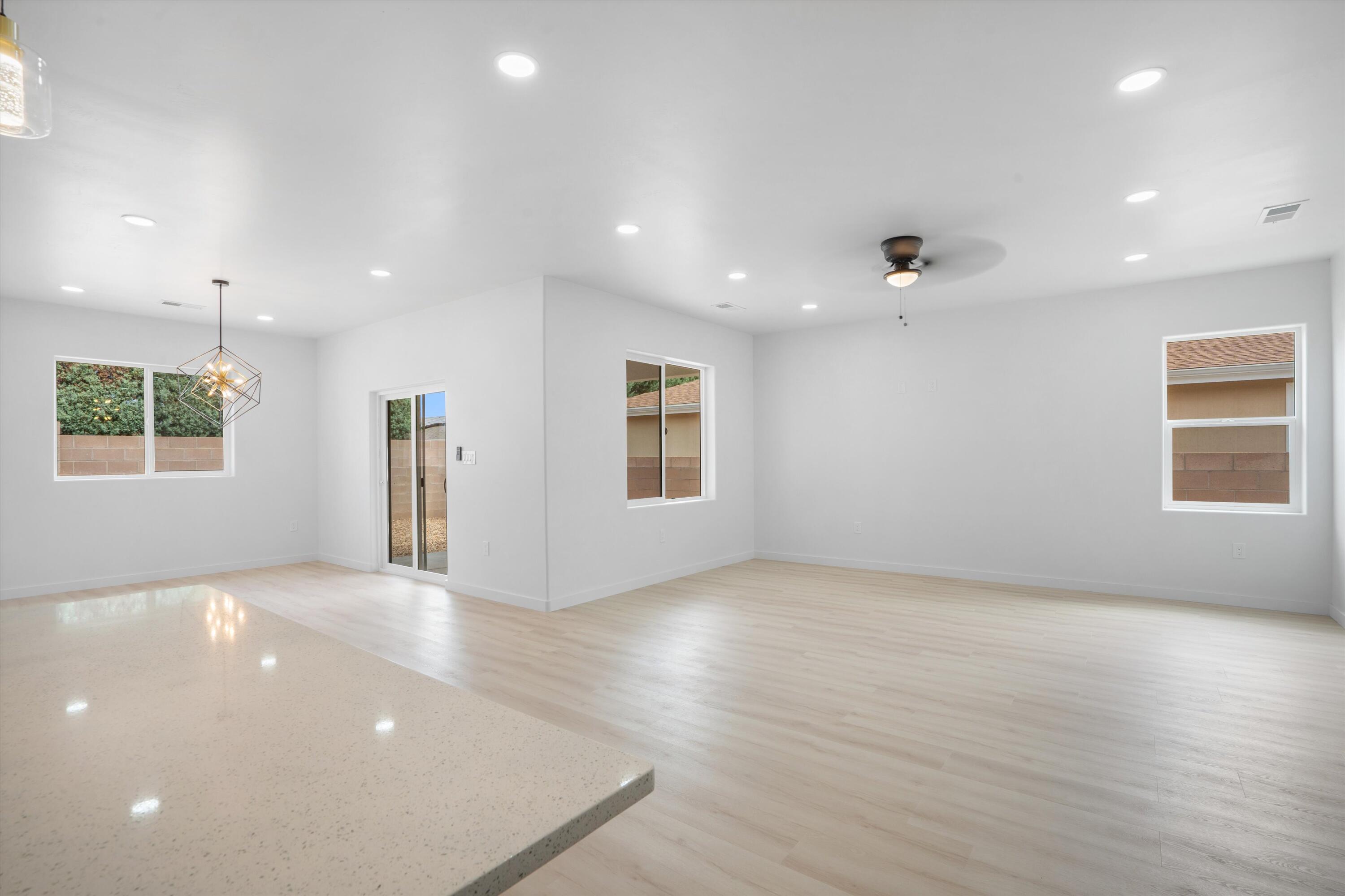 236 Sunrise Bluffs Drive