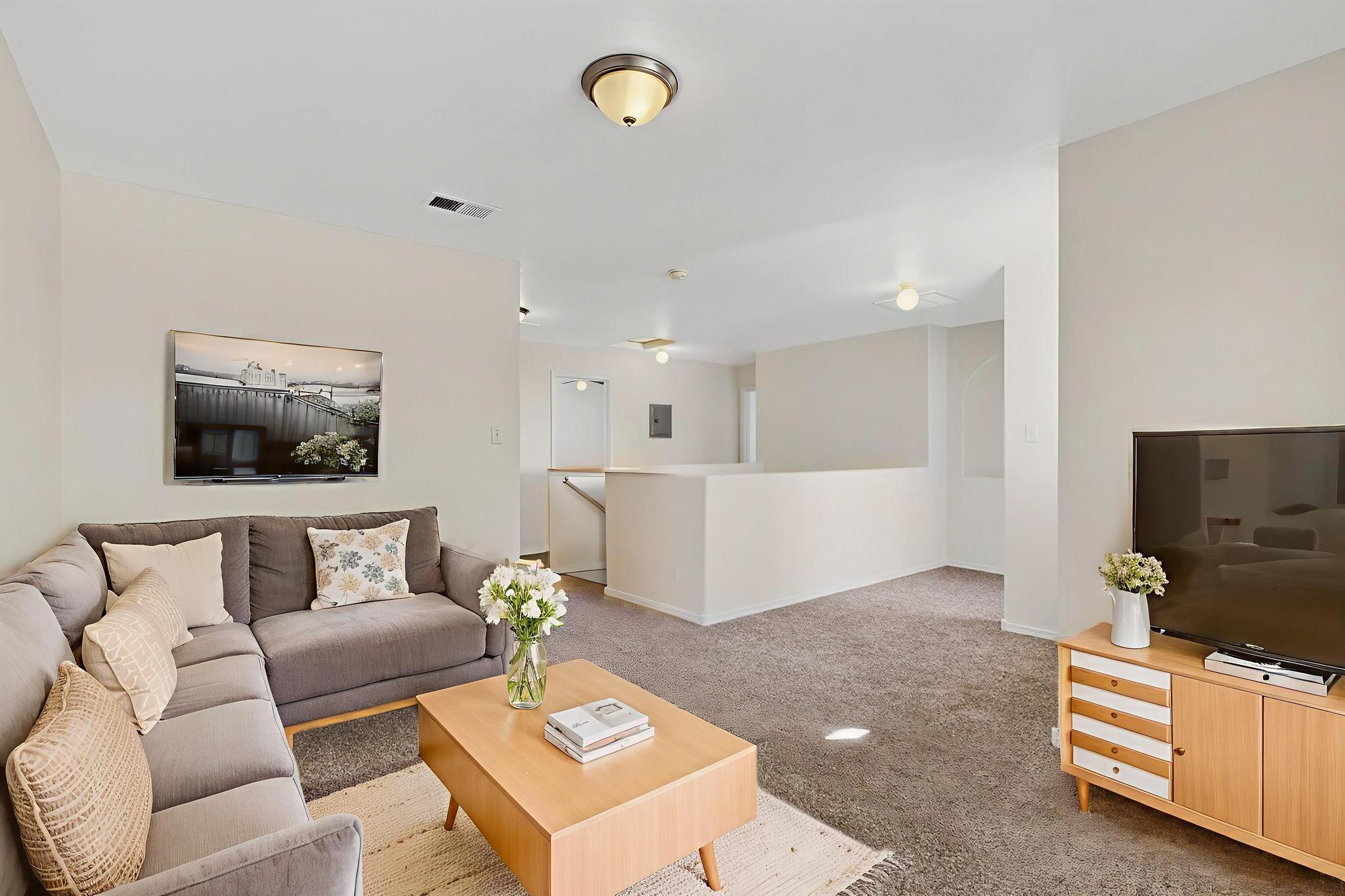 721 PLAYFUL MEADOWS Circle NE