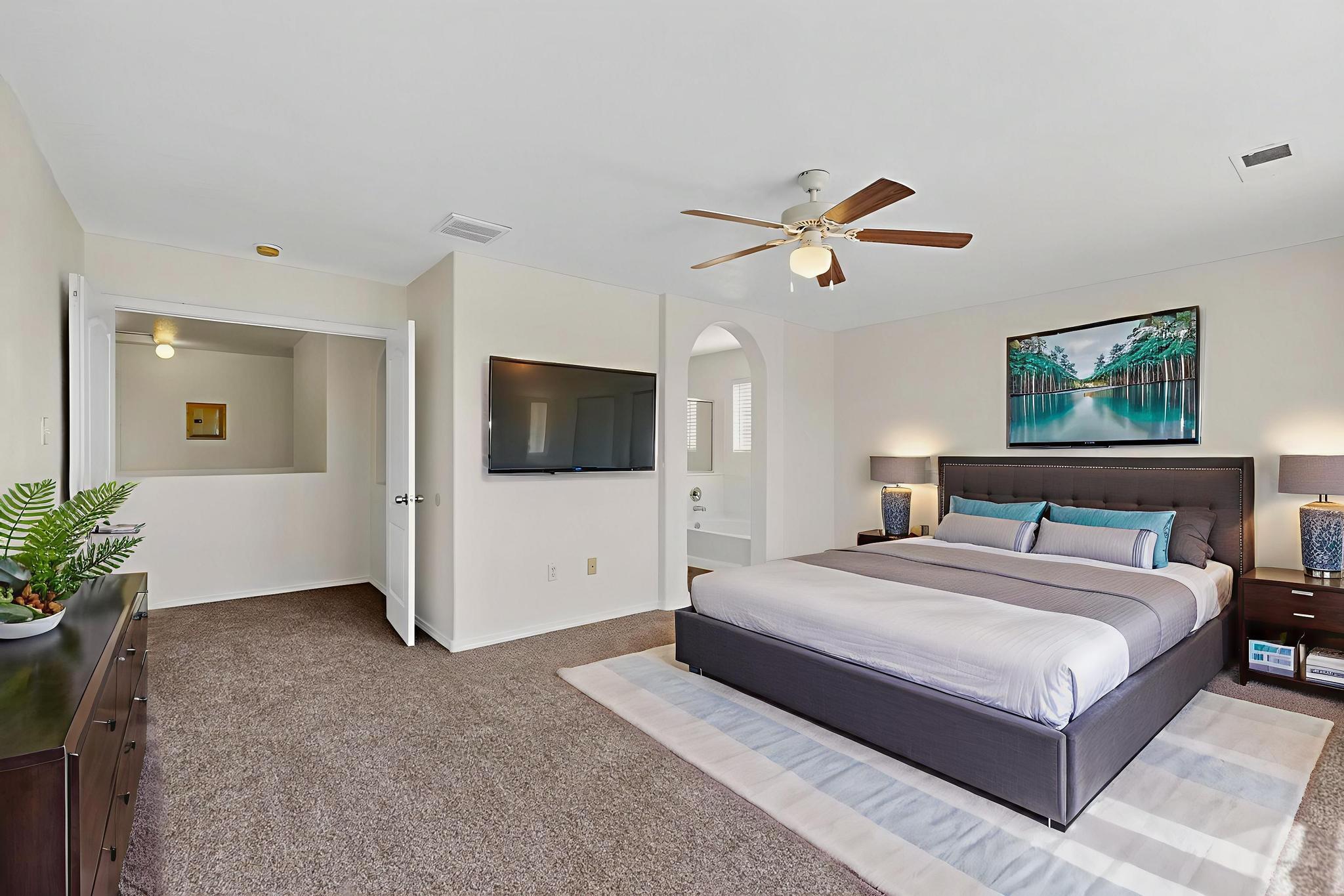 721 PLAYFUL MEADOWS Circle NE