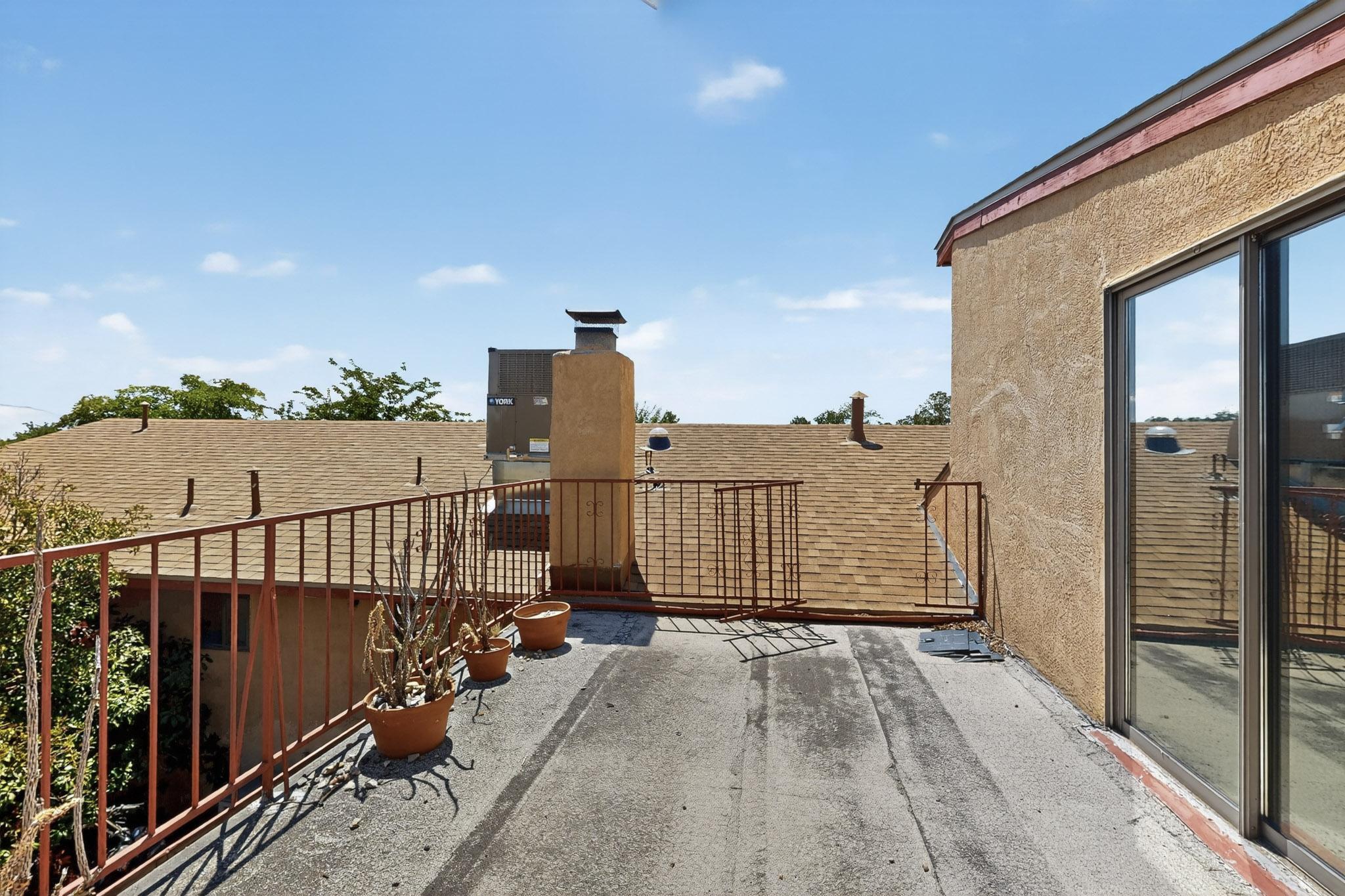 2009 TWISTED JUNIPER Road SE