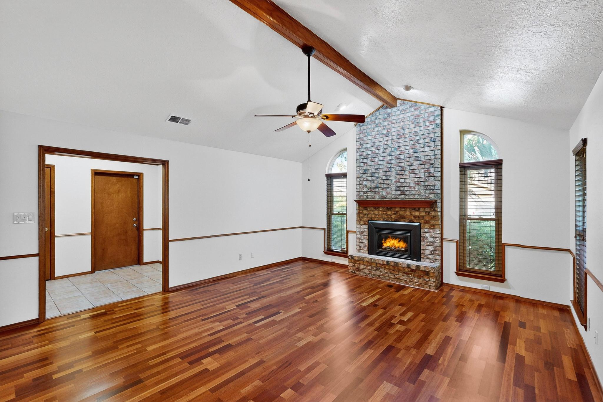 7432 PRIMROSE Drive NW