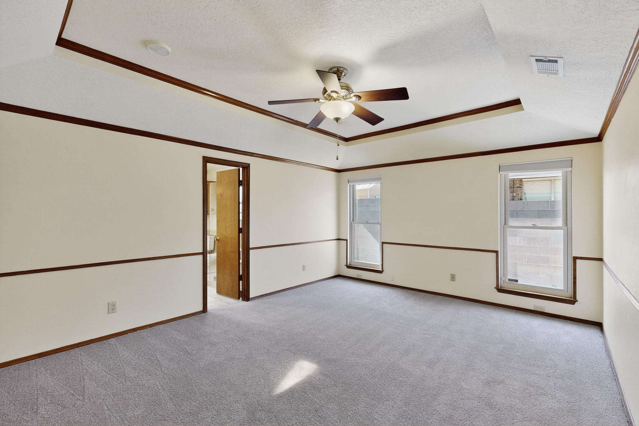 7432 PRIMROSE Drive NW