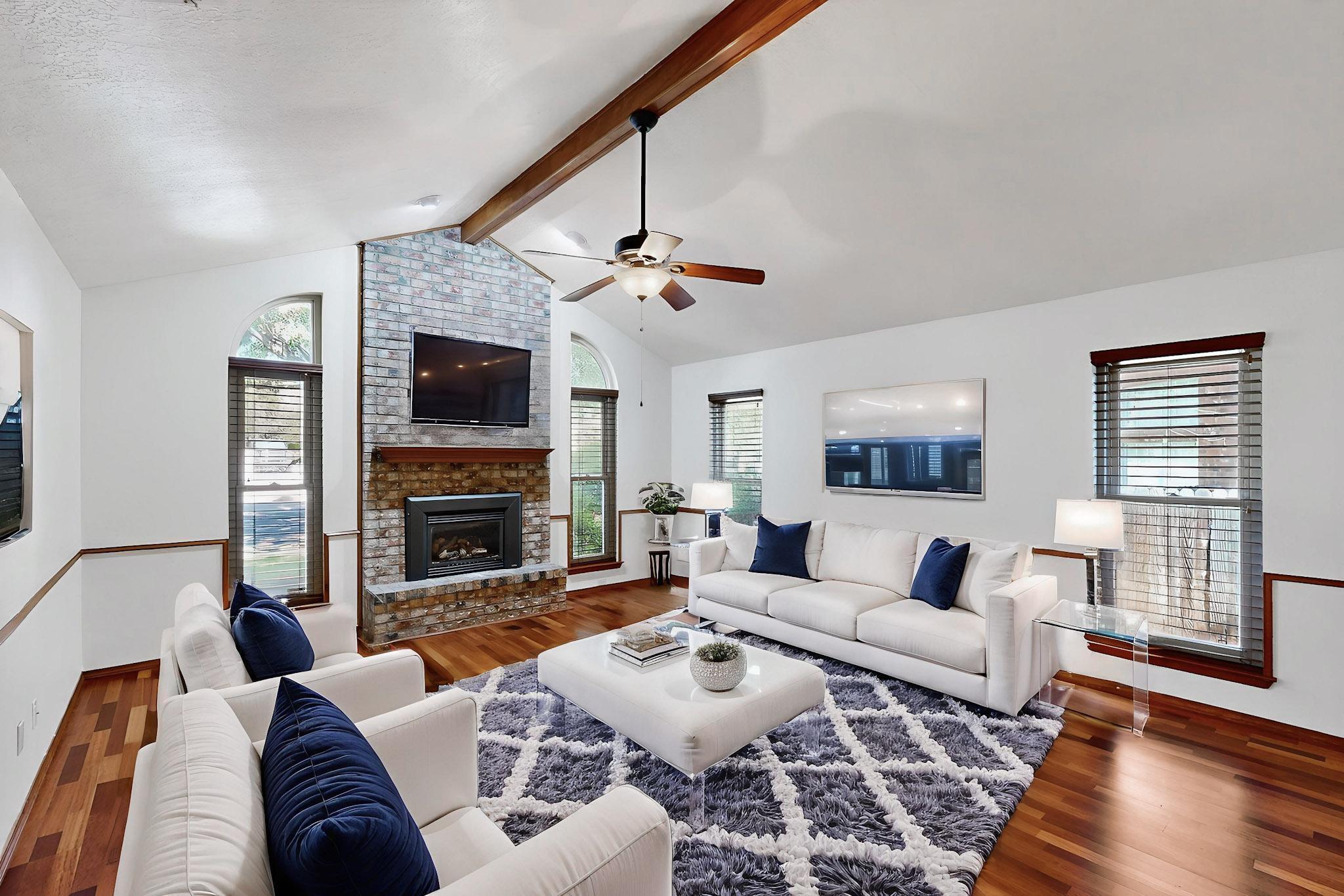 7432 PRIMROSE Drive NW