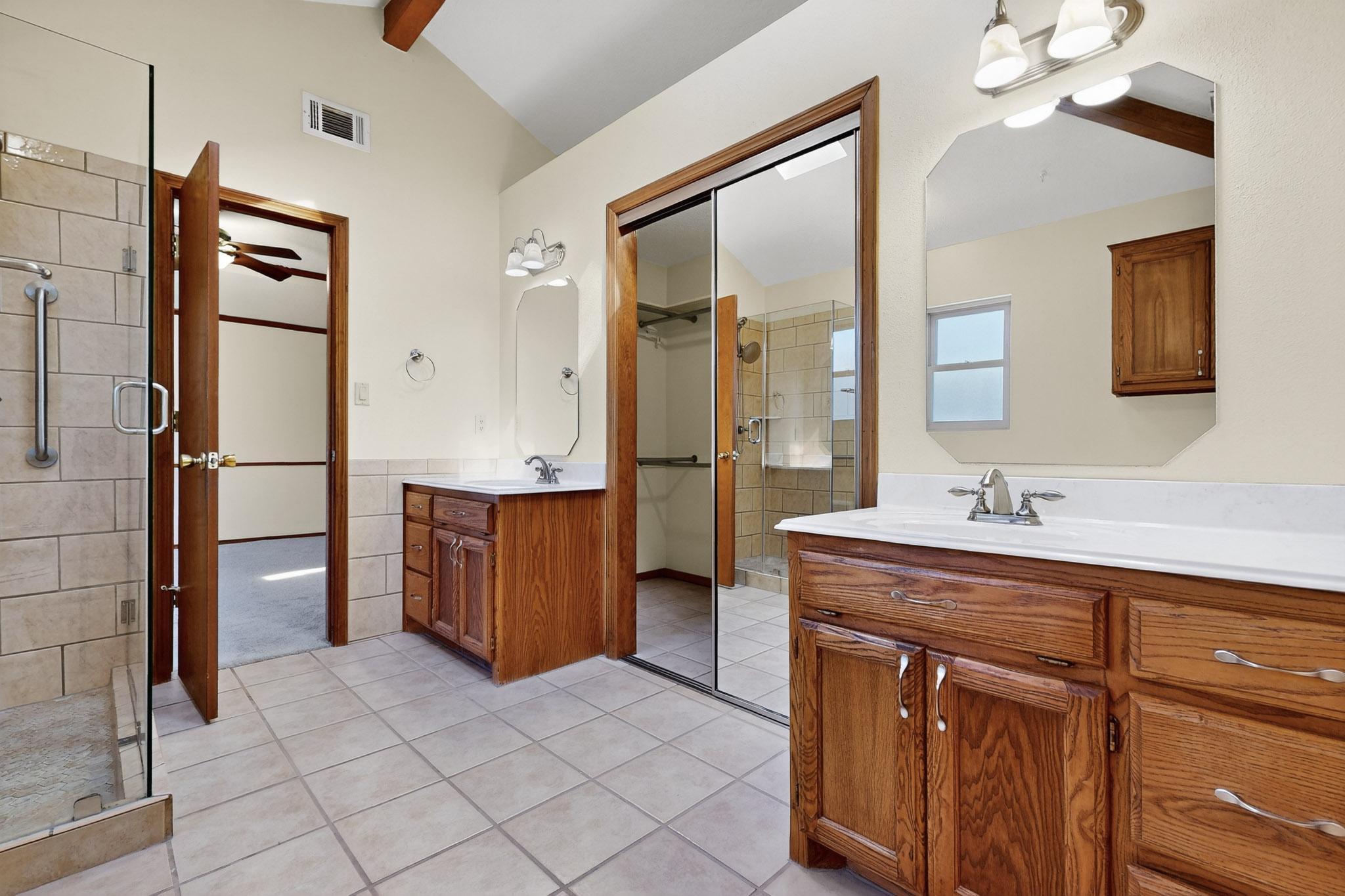 7432 PRIMROSE Drive NW