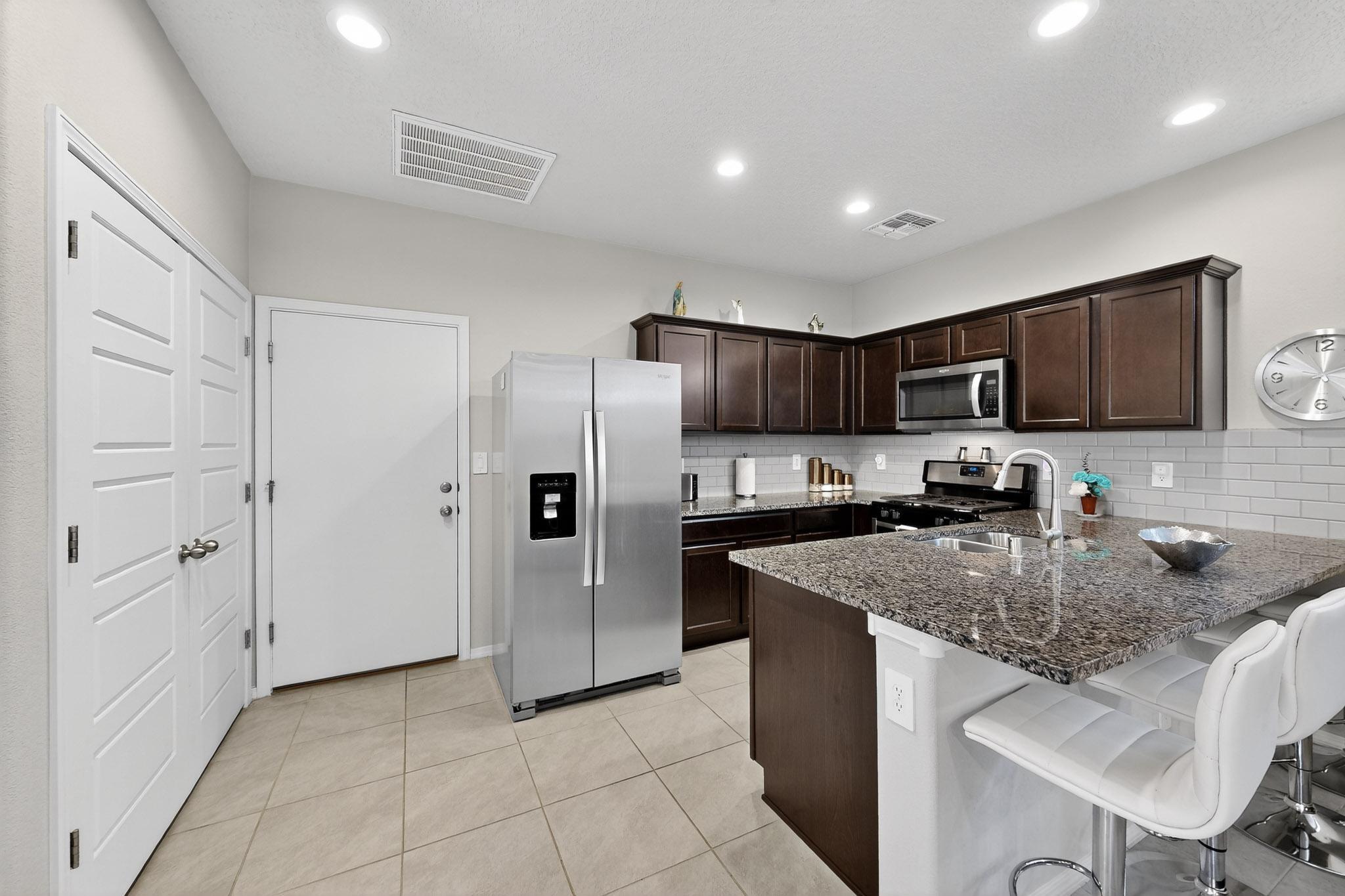 1641 TIERRA VERDE Loop