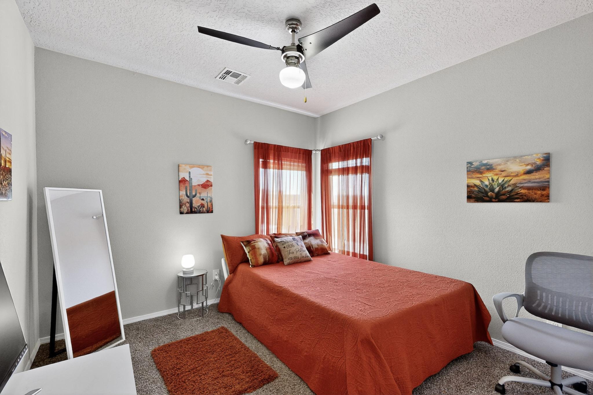 1641 TIERRA VERDE Loop