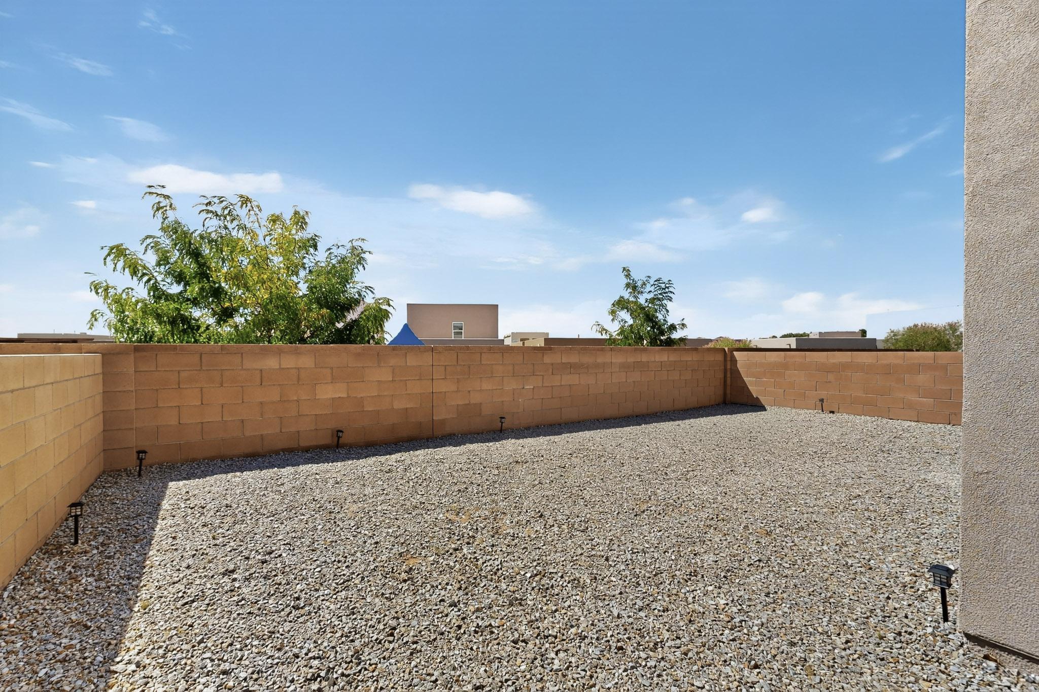 1641 TIERRA VERDE Loop