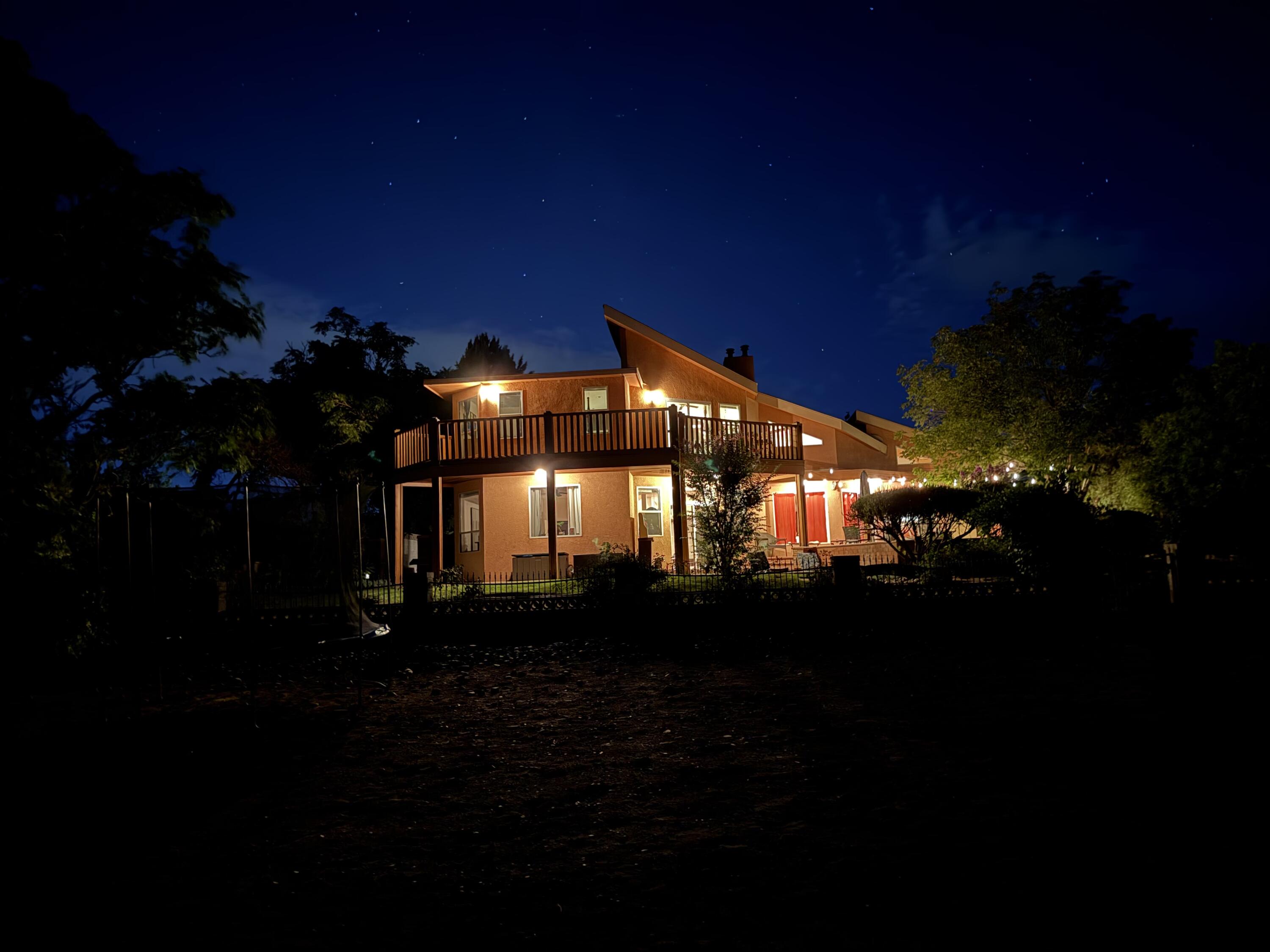 5001 JUSTIN Drive NW