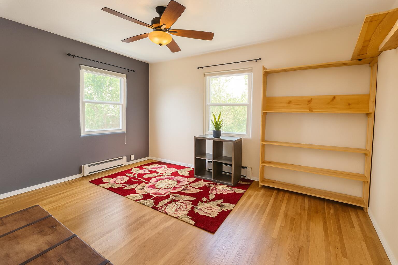 817 LAGUAYRA Drive NE