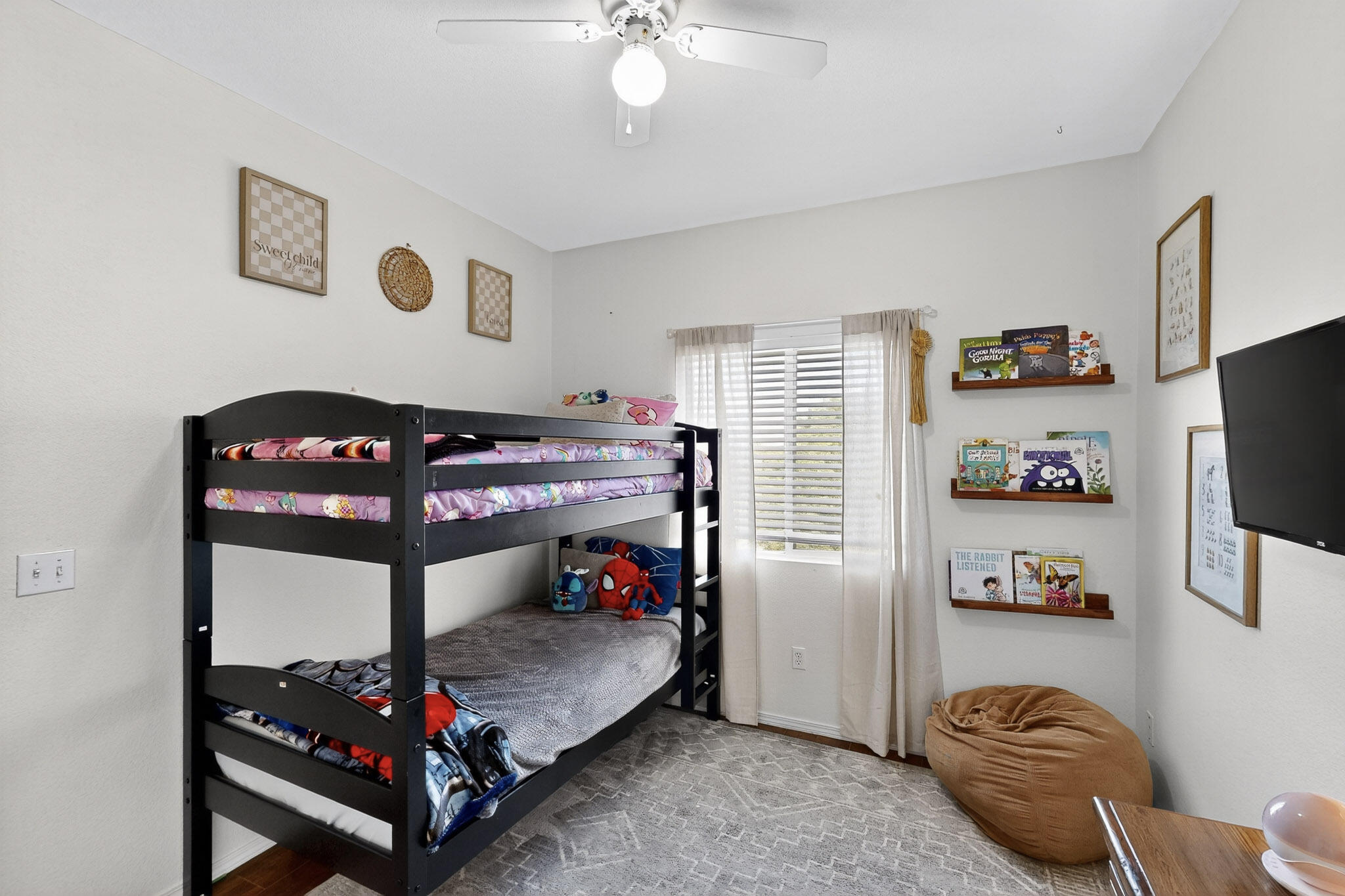 6800 VISTA DEL NORTE Road NE 324