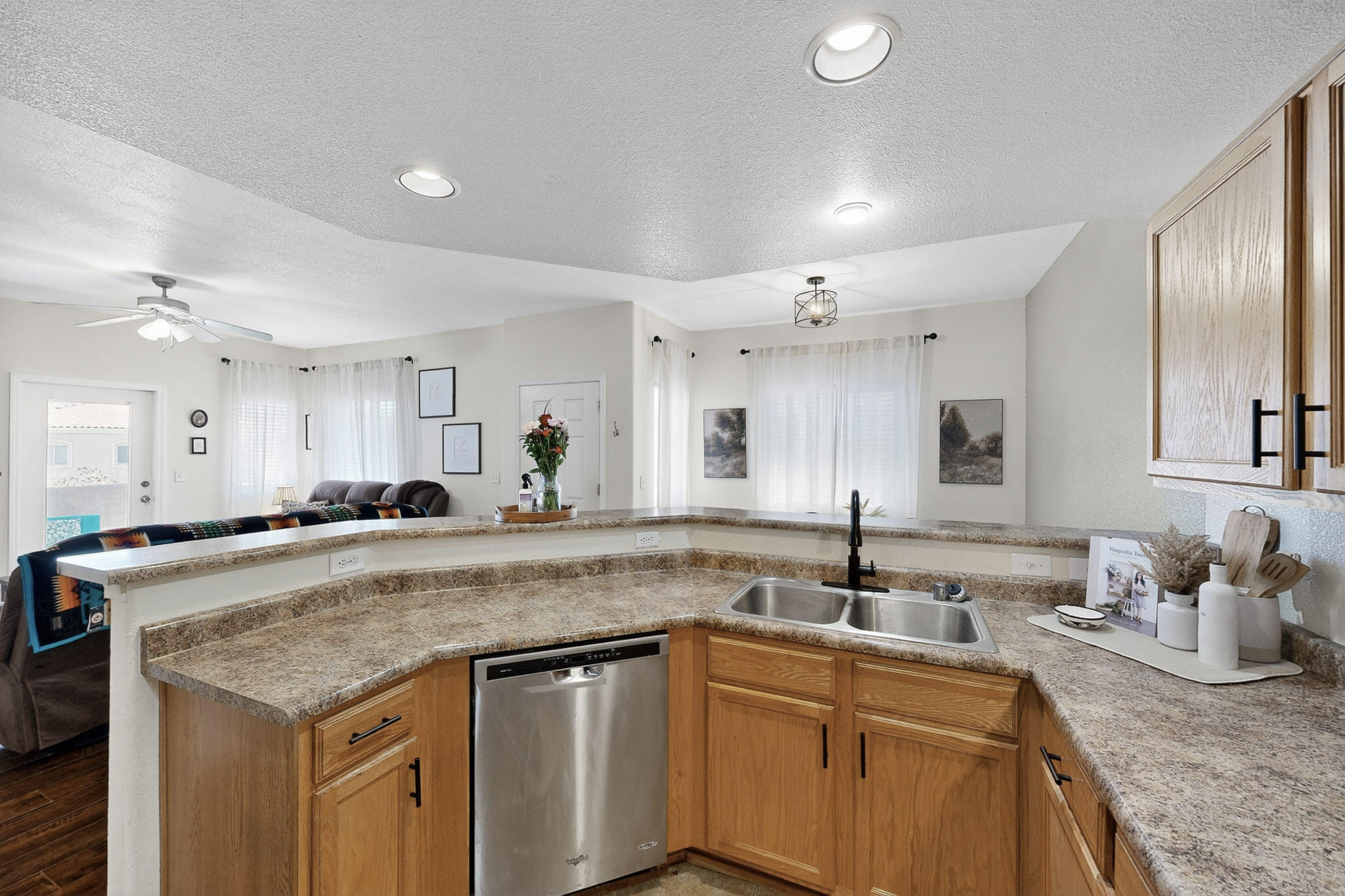 6800 VISTA DEL NORTE Road NE 324