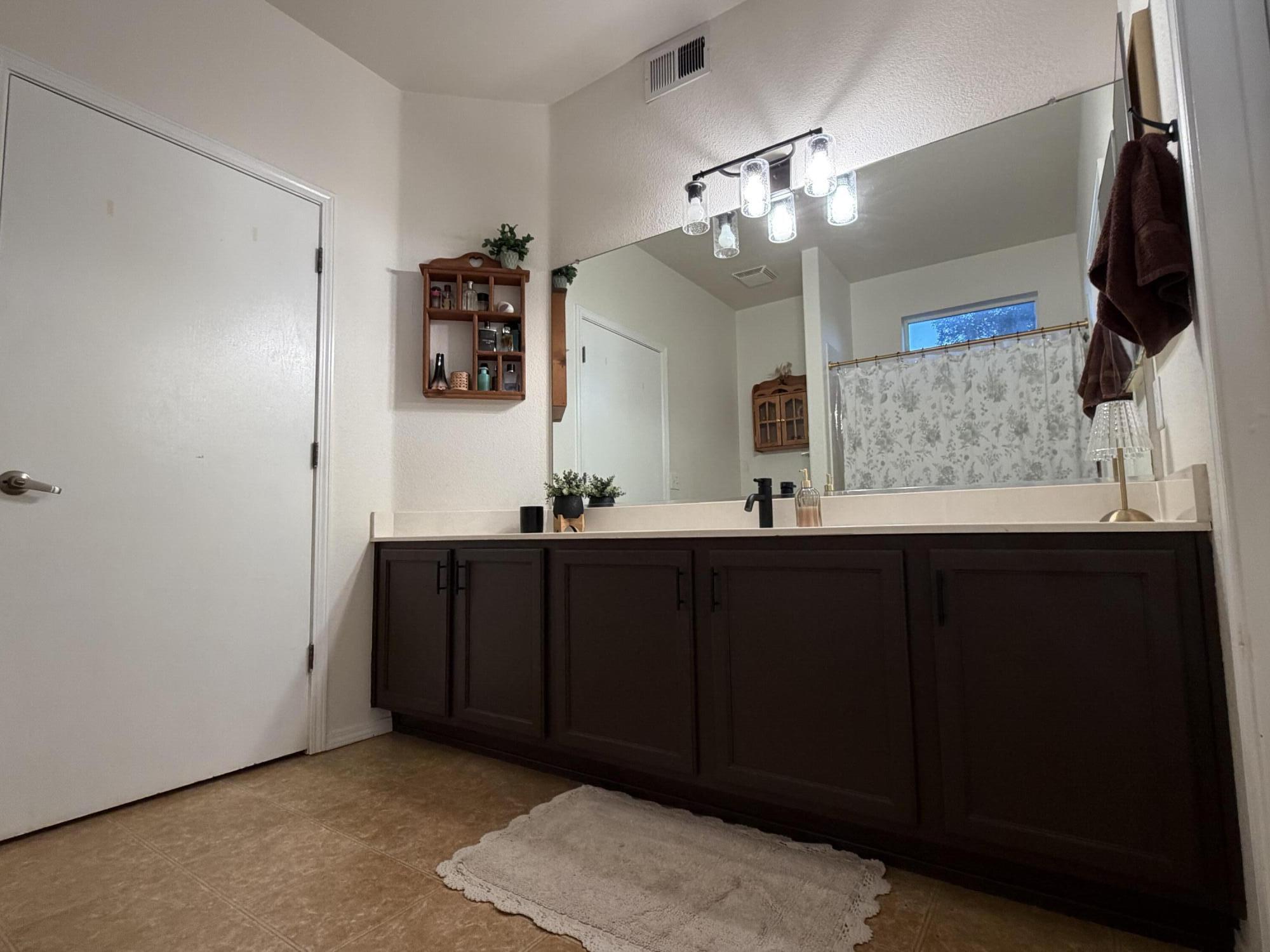 6800 VISTA DEL NORTE Road NE 324