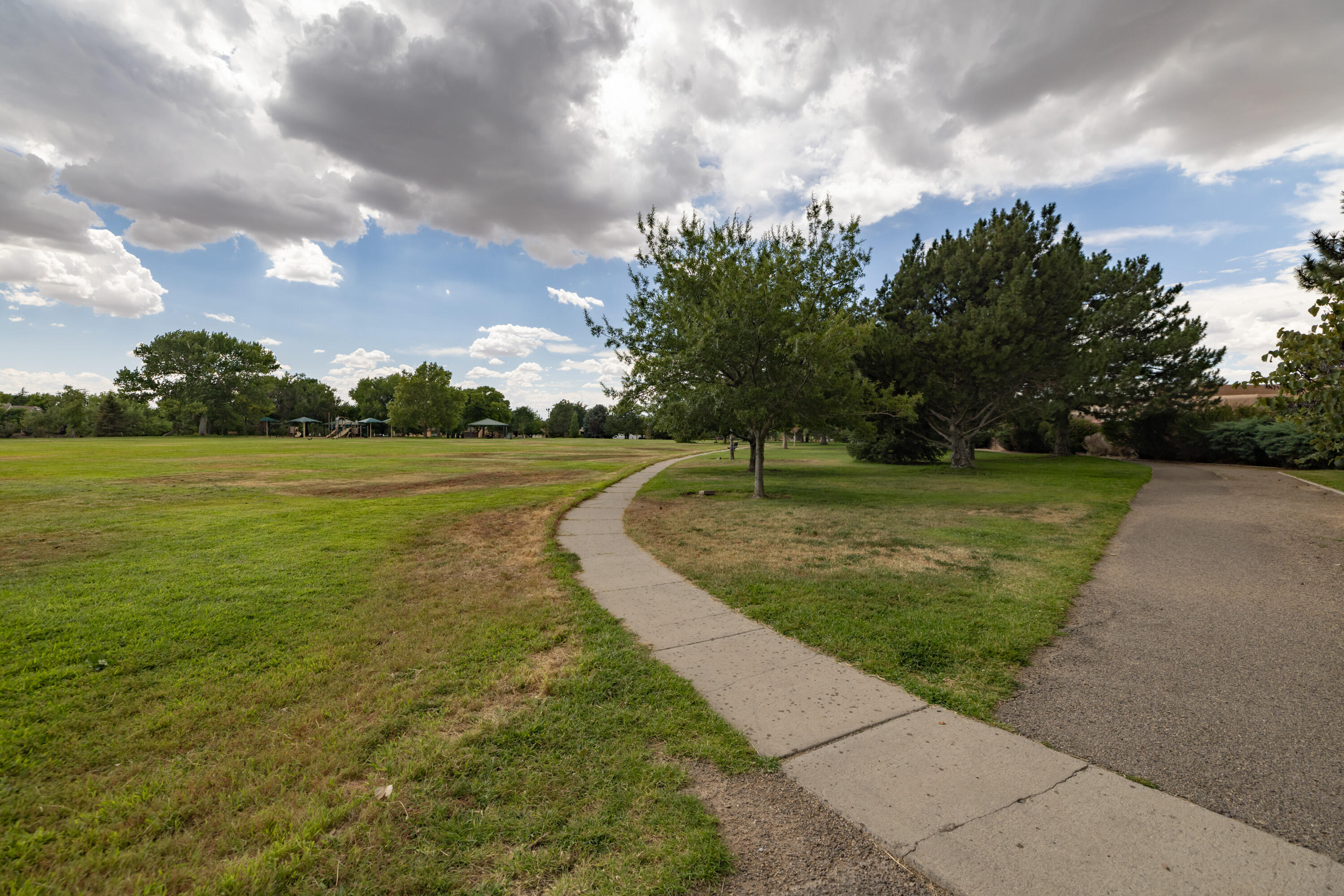 10208 ADMIRAL HALSEY Drive NE