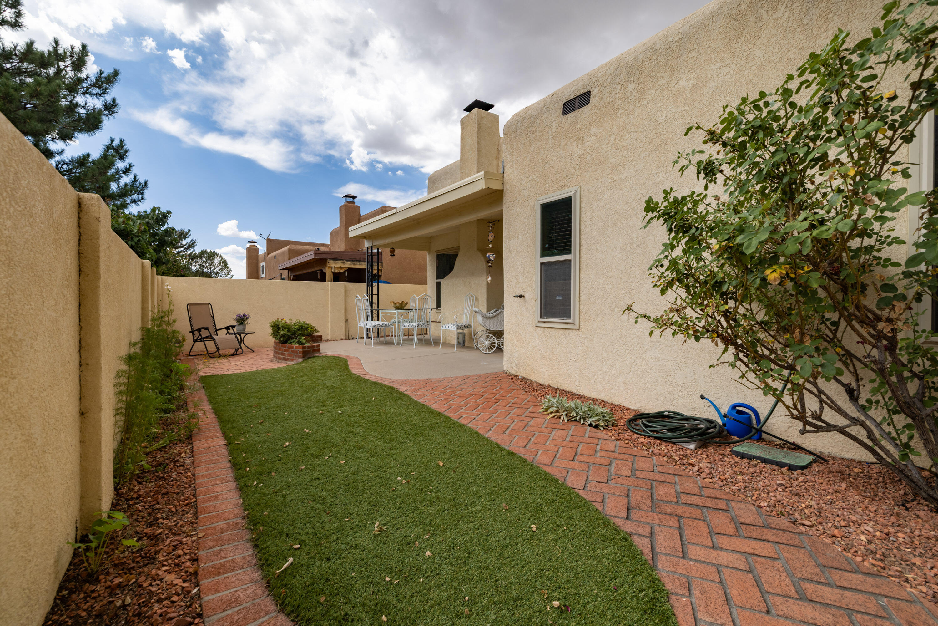 10208 ADMIRAL HALSEY Drive NE