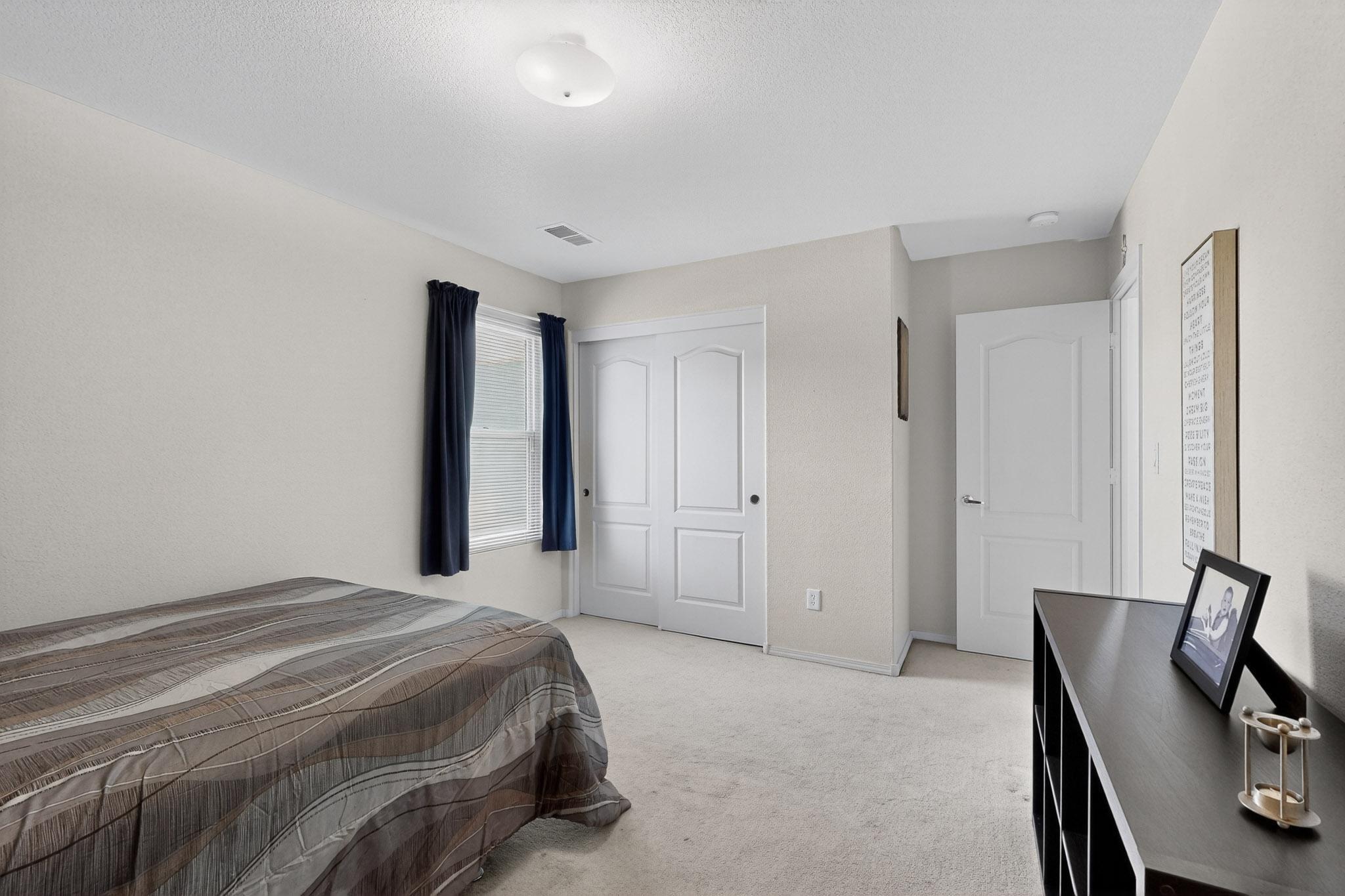 5905 LOS RISCOS Road NW