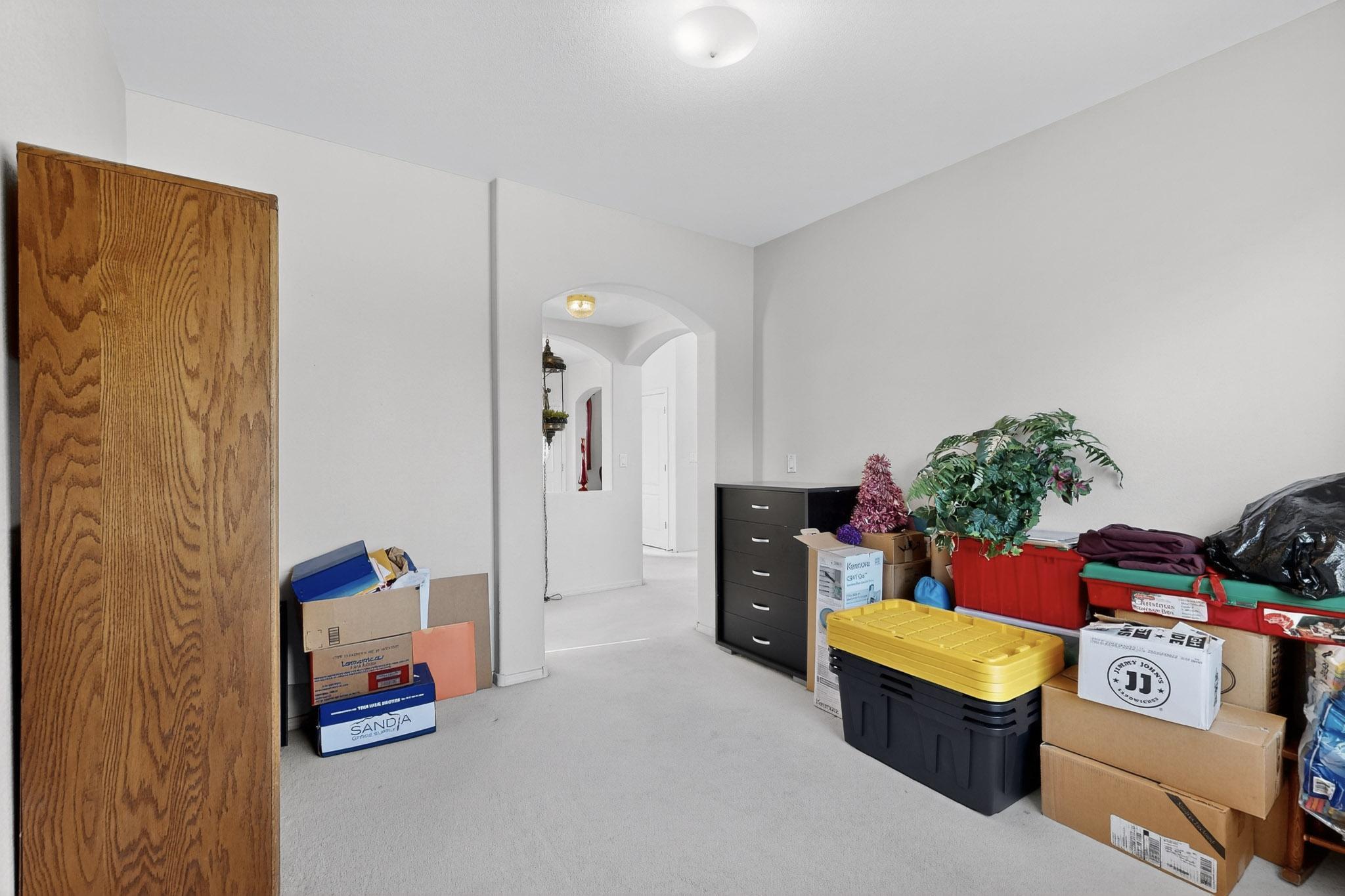 5905 LOS RISCOS Road NW