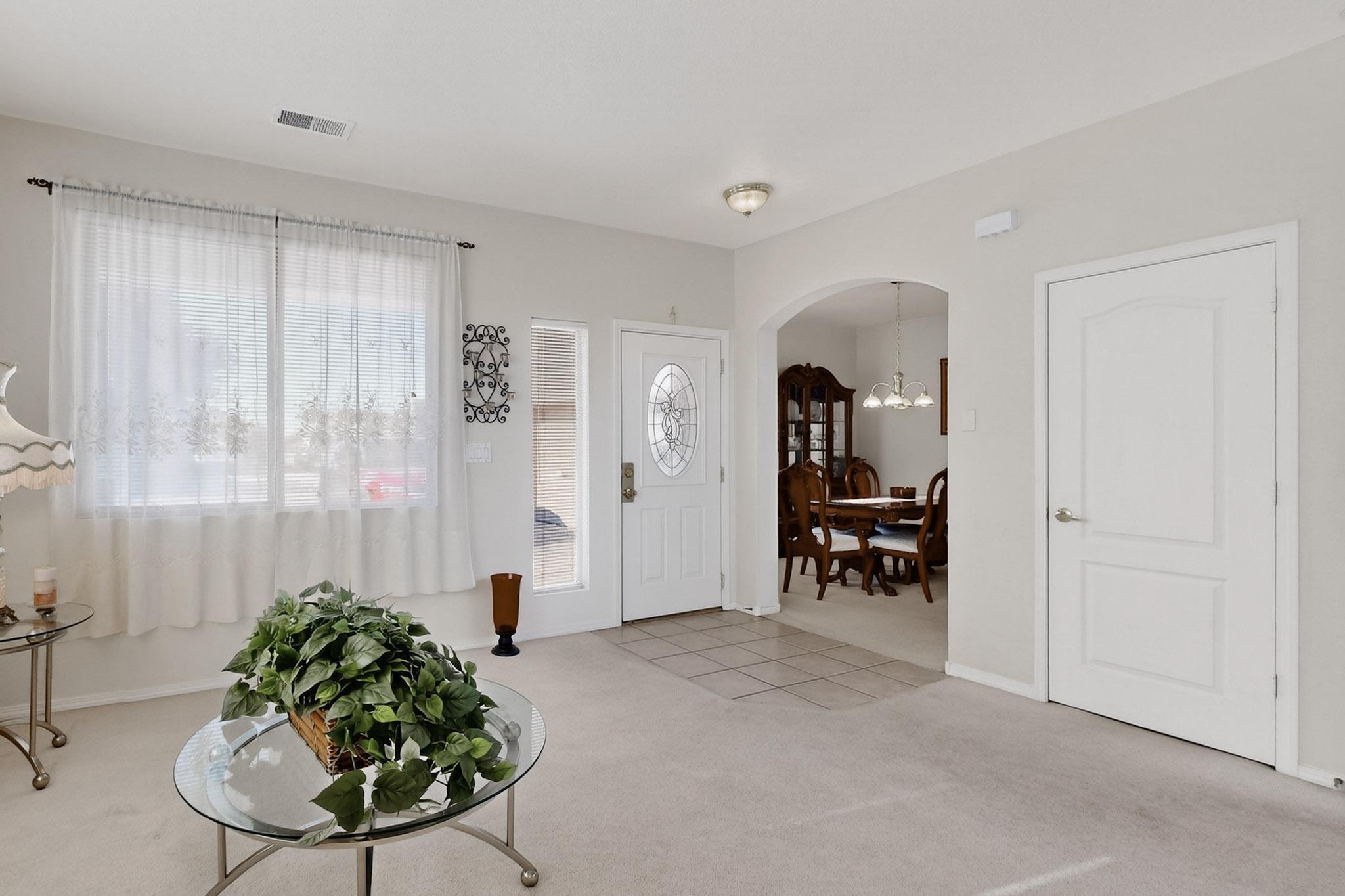 5905 LOS RISCOS Road NW