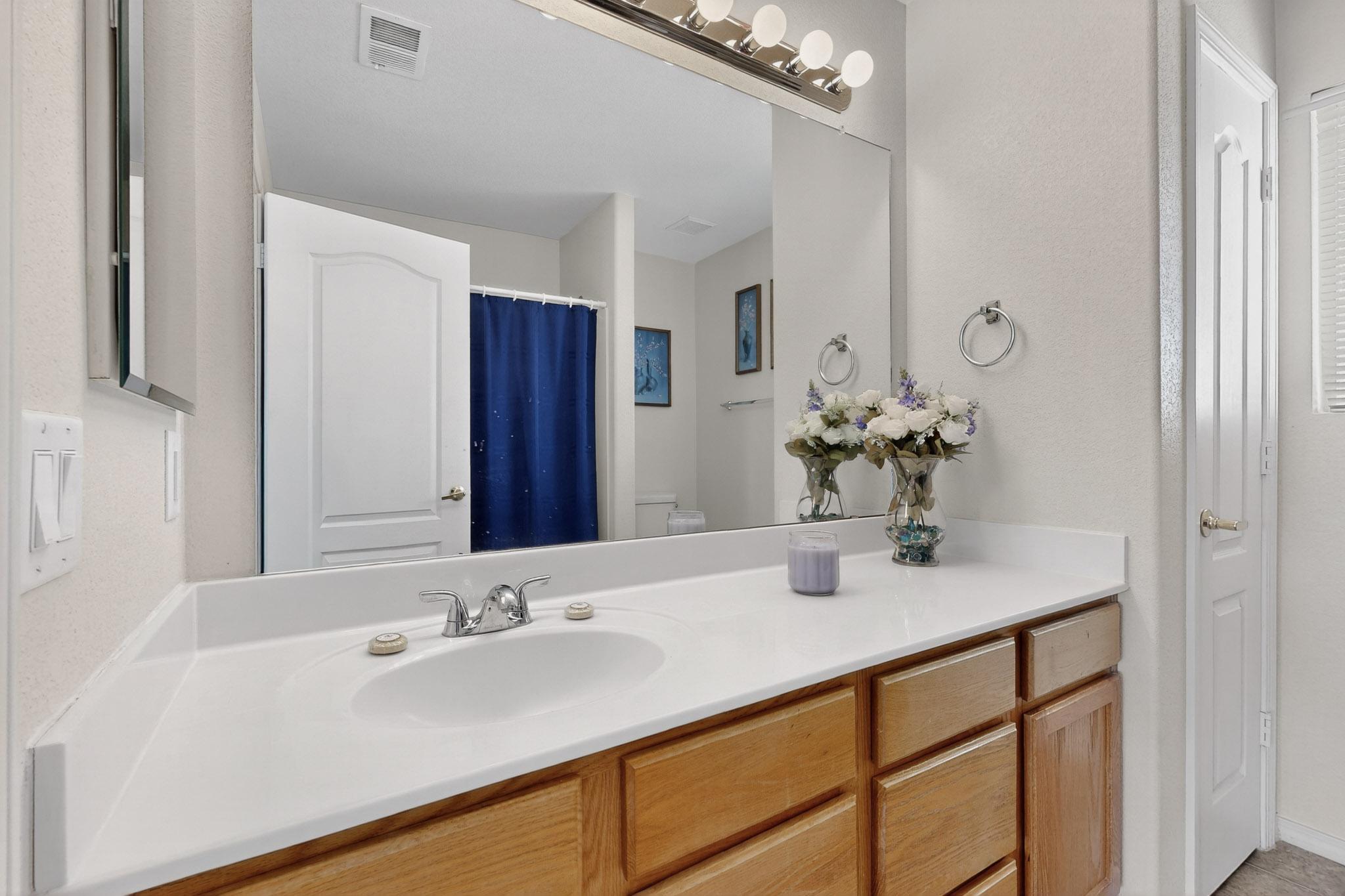 5905 LOS RISCOS Road NW